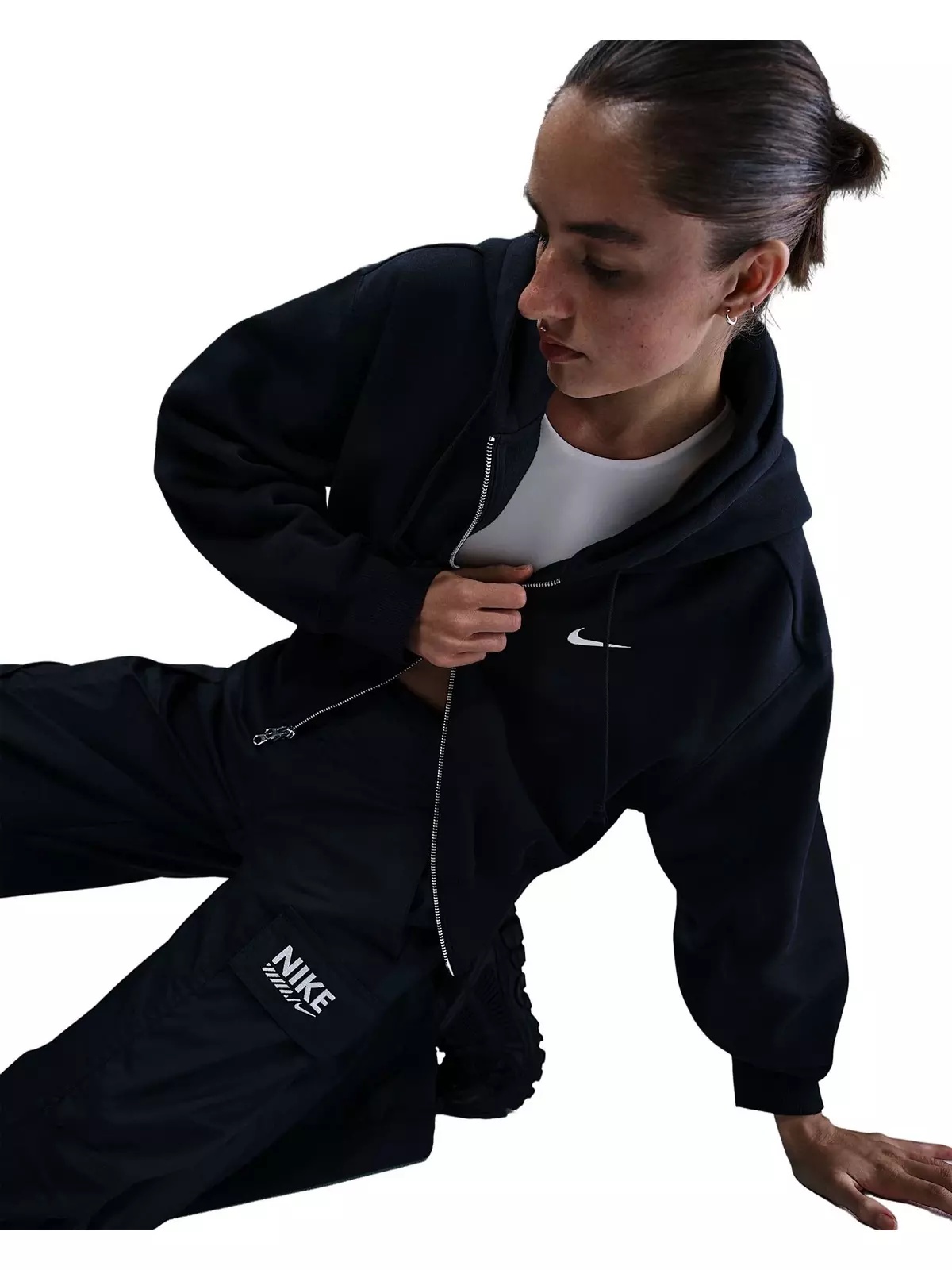 Women's Sportswear Phoenix Fleece Loose Cropped Full-Zip Hooded Jacket - Black - 5