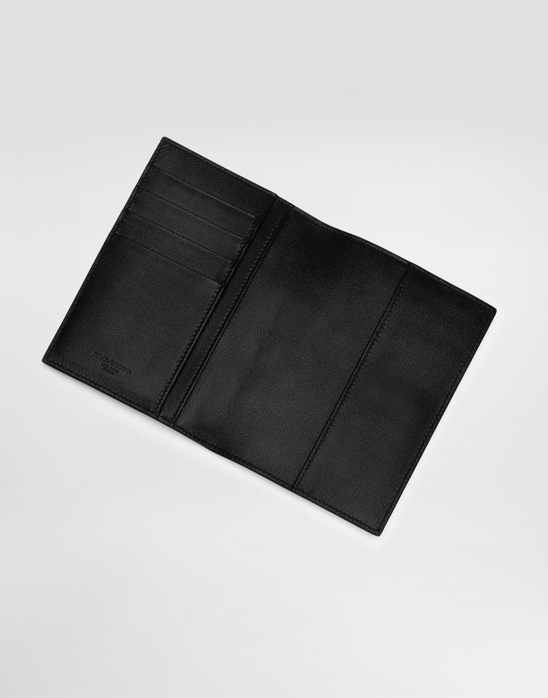 Calfskin passport holder 4