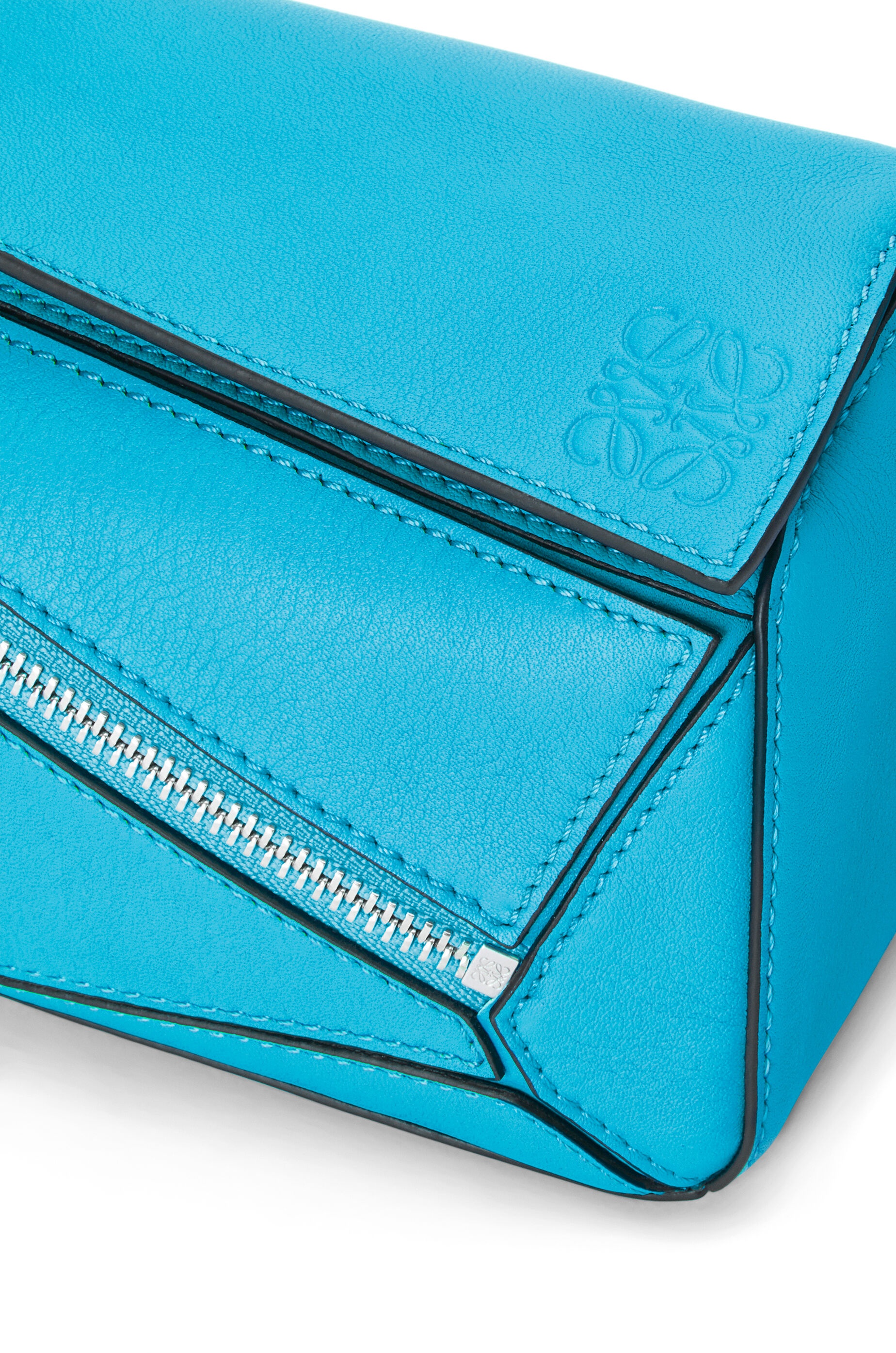 Mini Puzzle bumbag in classic calfskin - 7