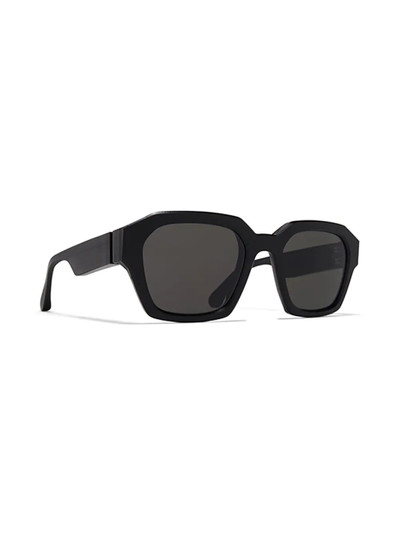 Maison Margiela MMRAW019 square-frame sunglasses outlook