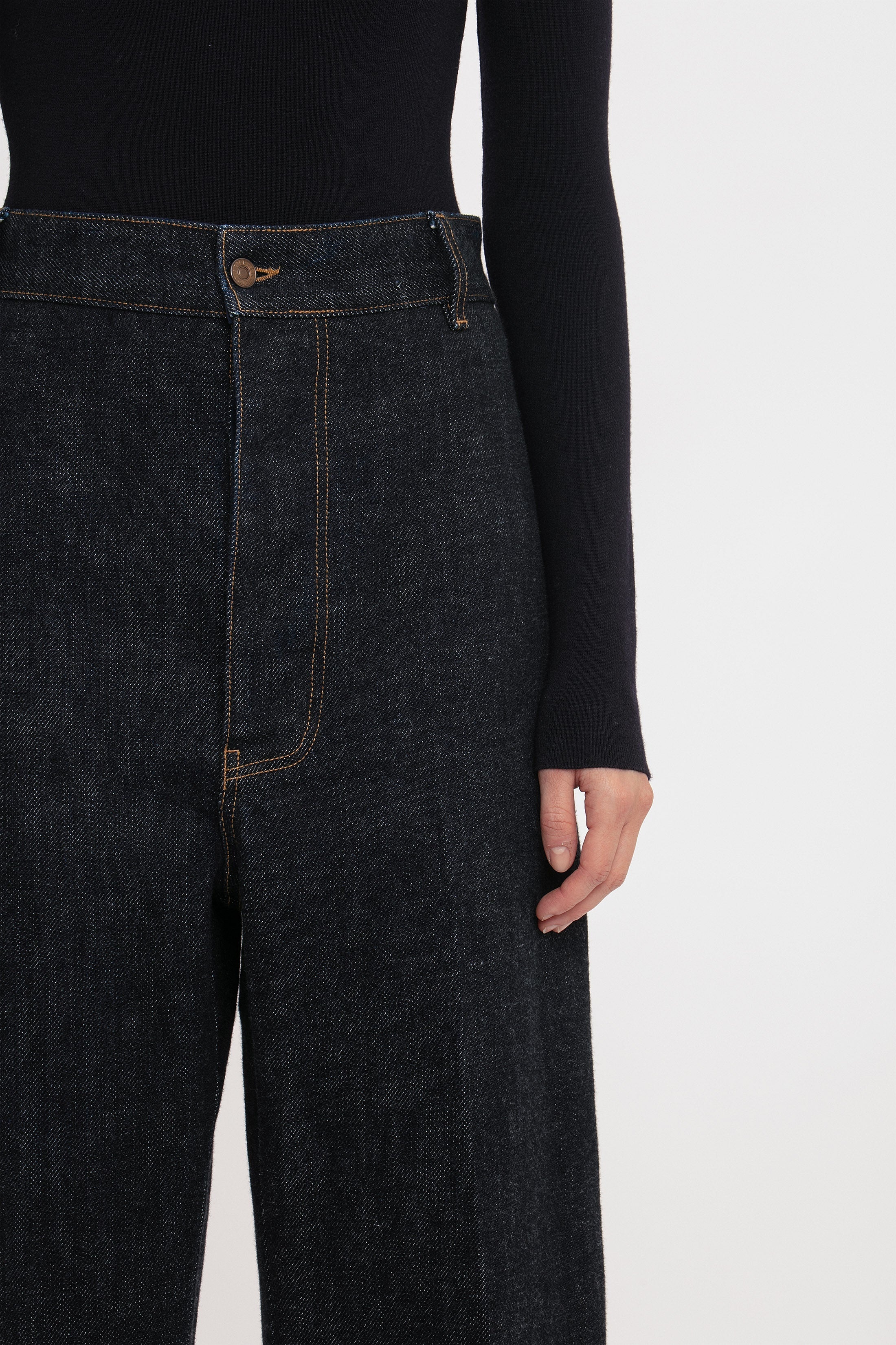 Cargo Jean In Dark Indigo Rinse - 5