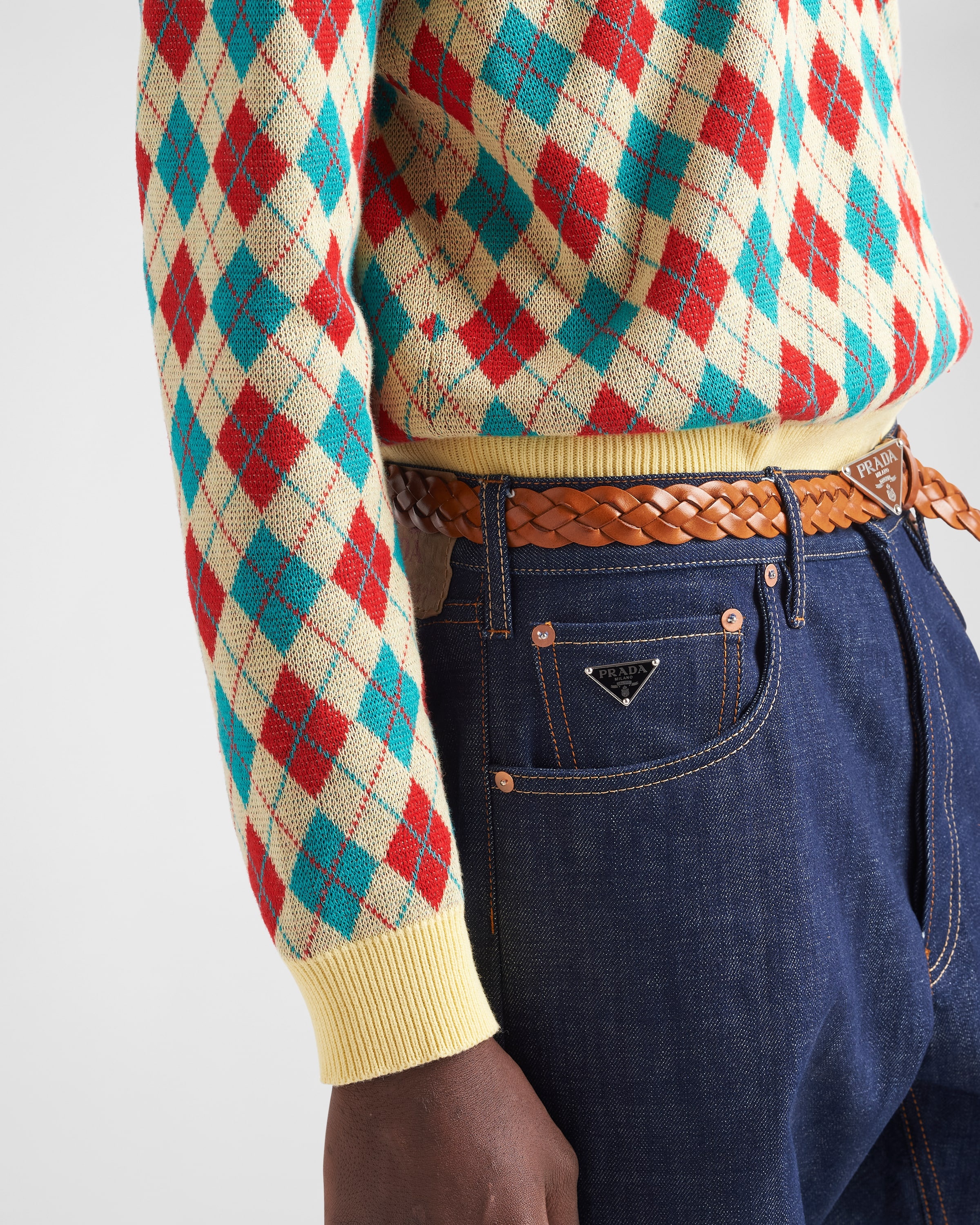 Cotton crew-neck sweater with diamond motif - 6