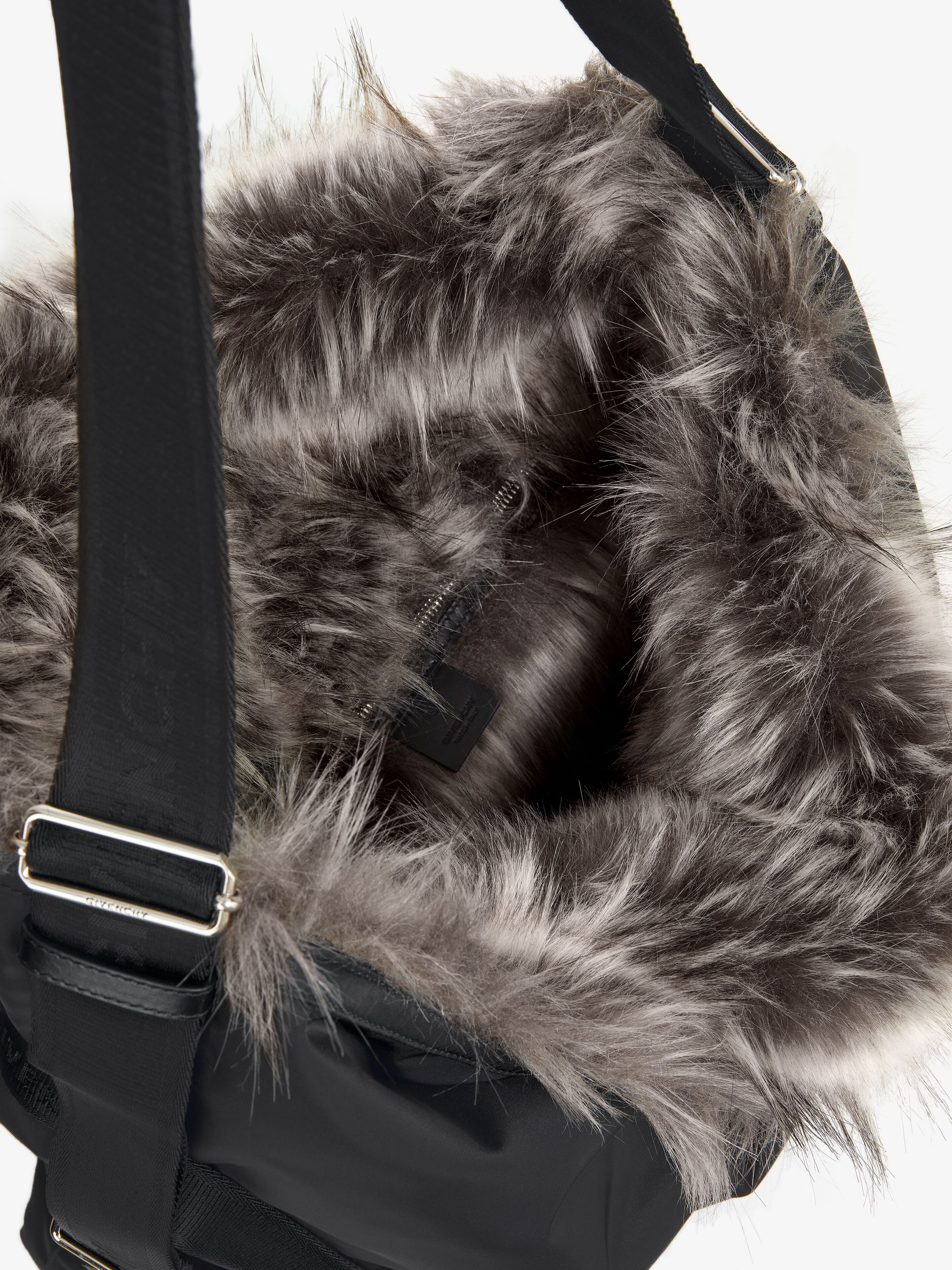 LARGE VOYOU BAG IN NYLON AND FAUX FUR - 5