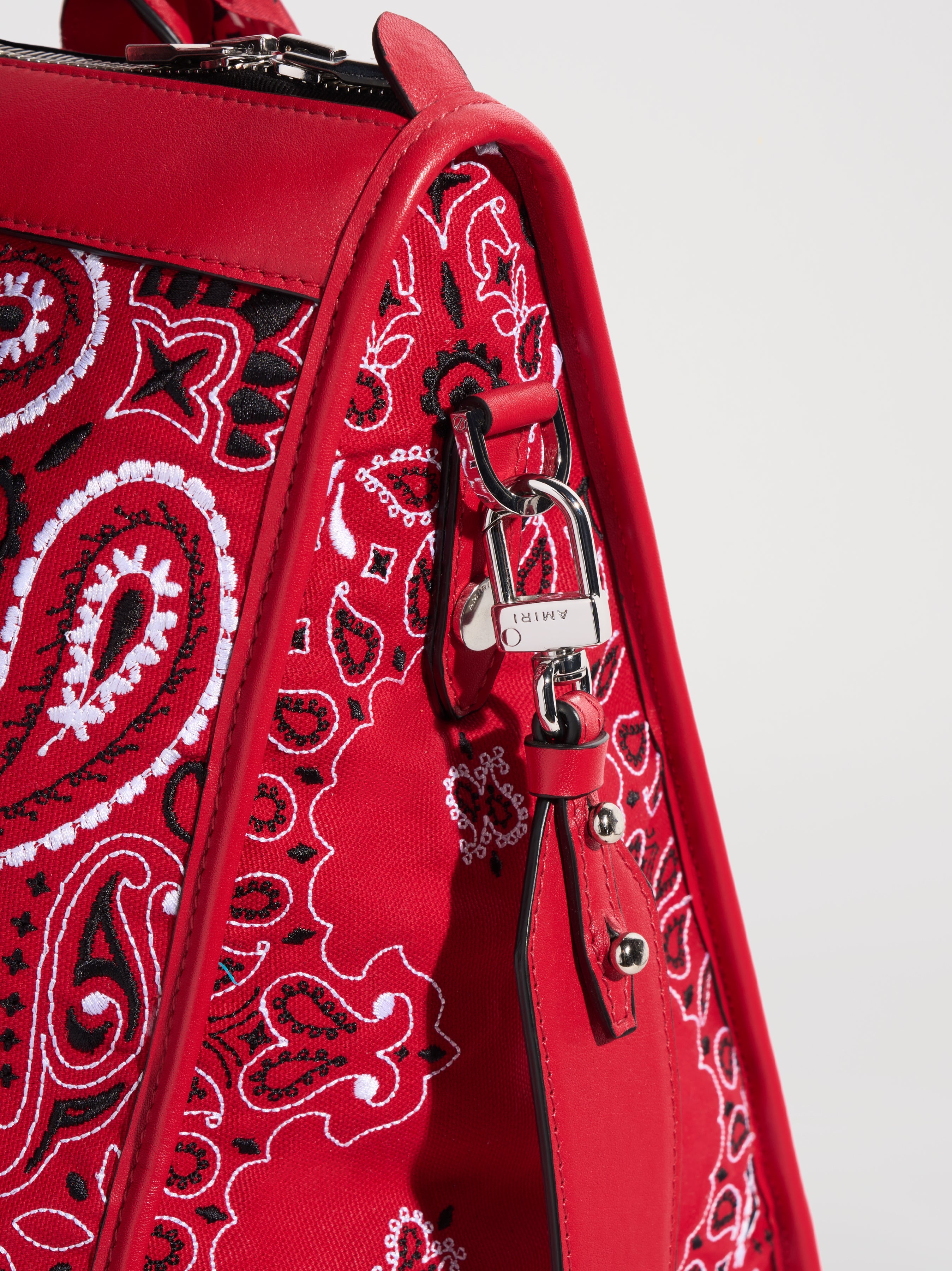 BANDANA EMBROIDERED WEEKENDER - 3