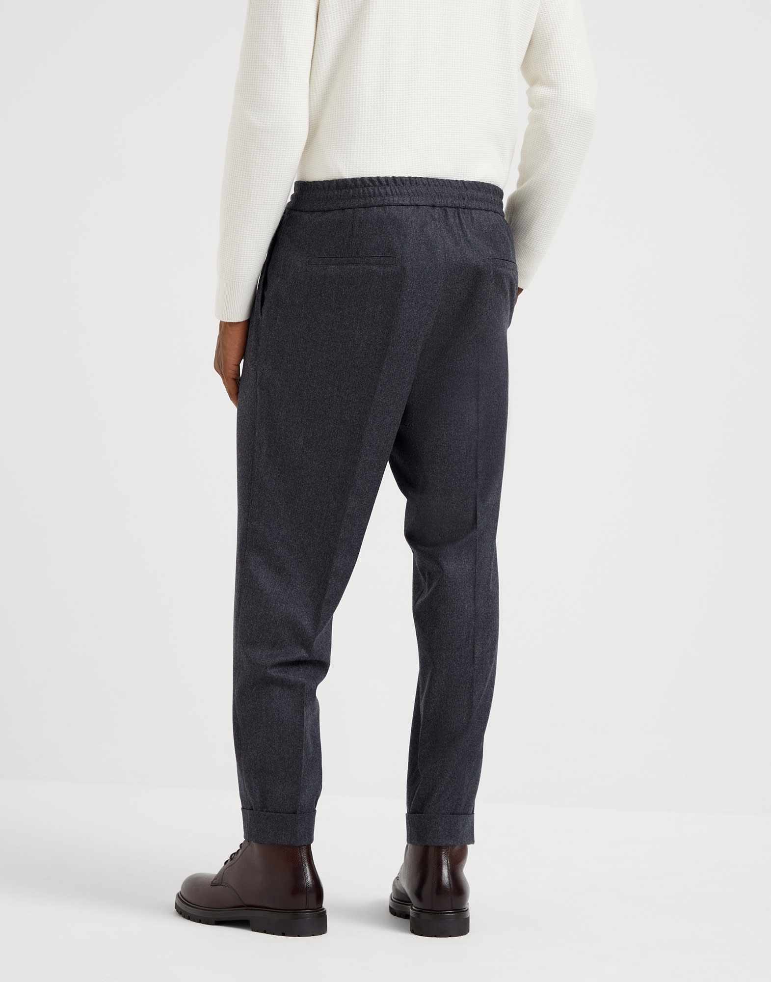 パンツ BRUNELLO CUCINELLI WOOL CLOTH TROUSERS Virgin wool flannel trousers for Man in Night | Brunello