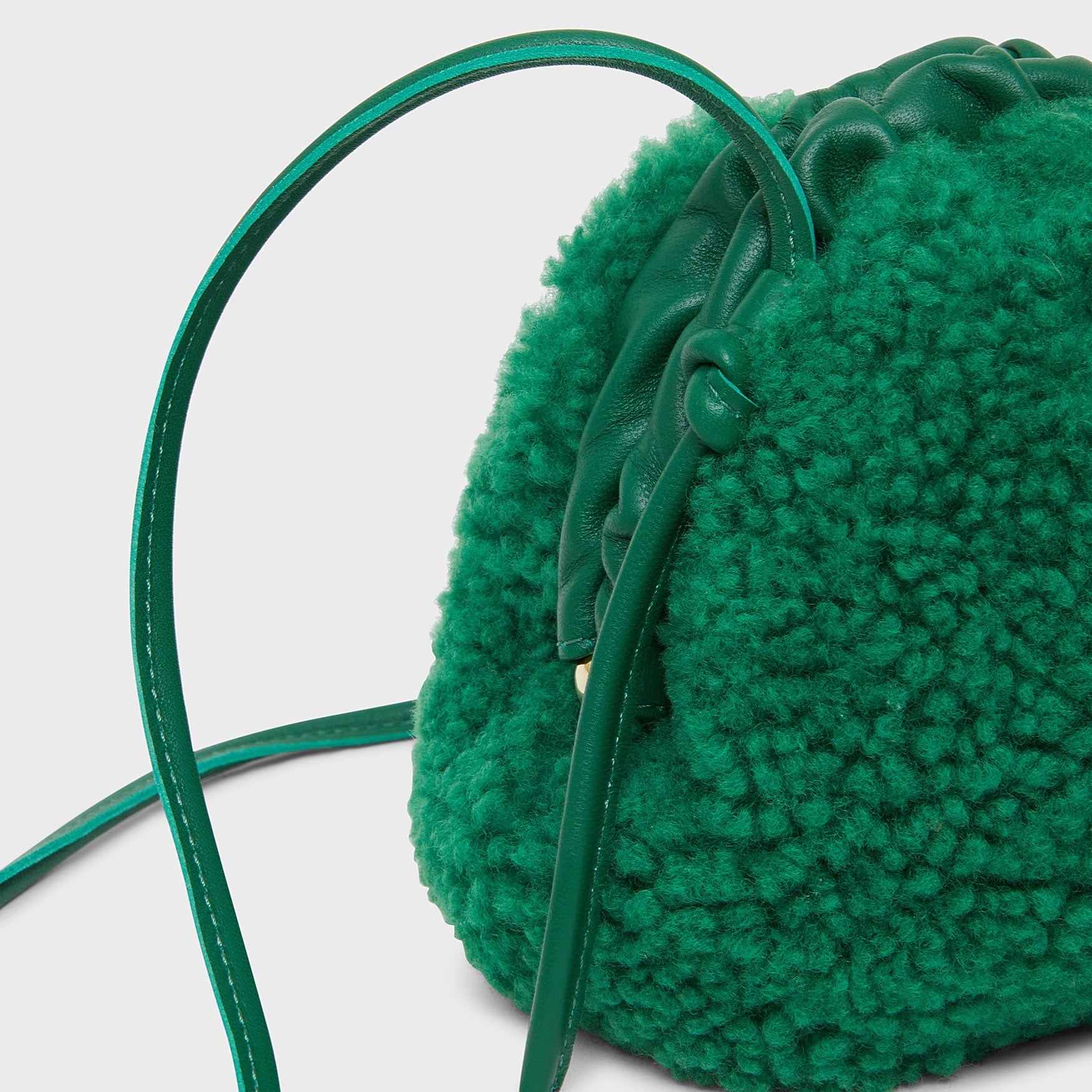 MINI CLOUD CLUTCH - 4