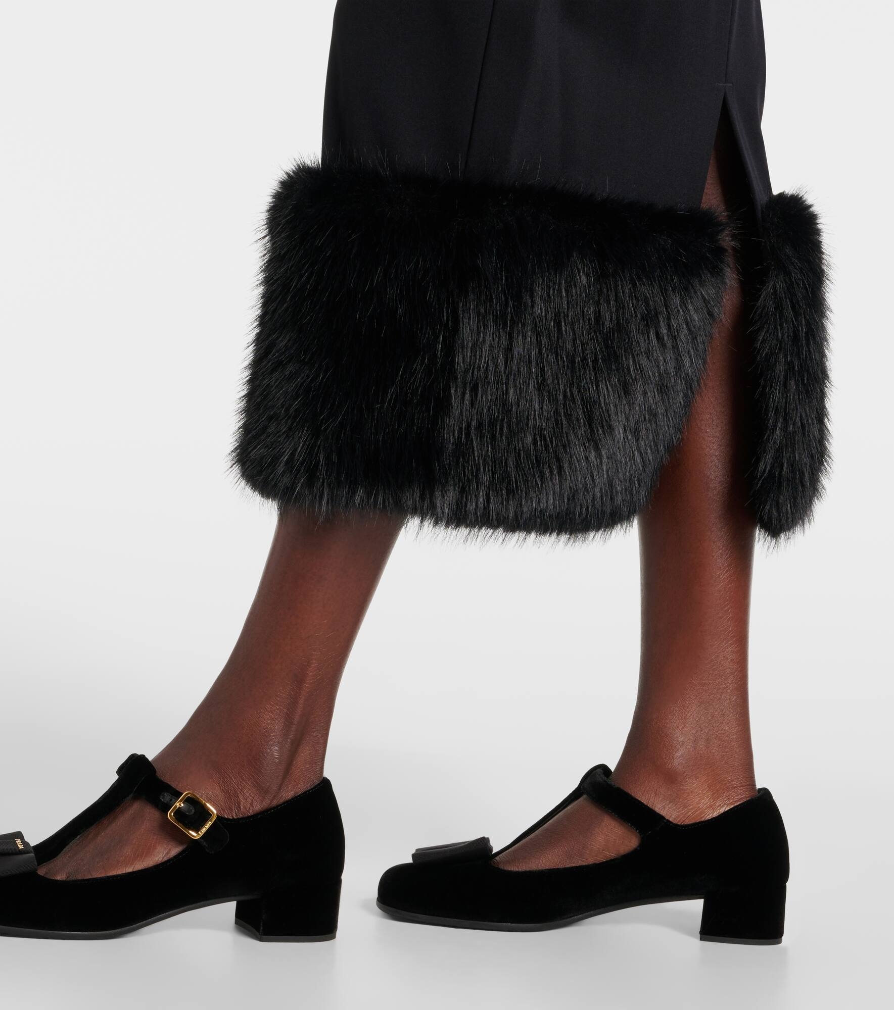 Faux shearling-trimmed midi dress - 5