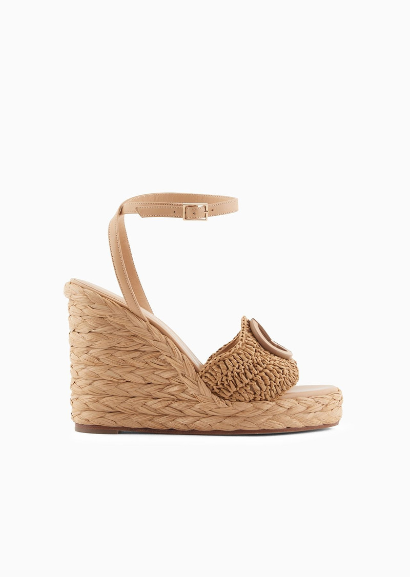 Sandals with a rope wedge with a braided motif 1