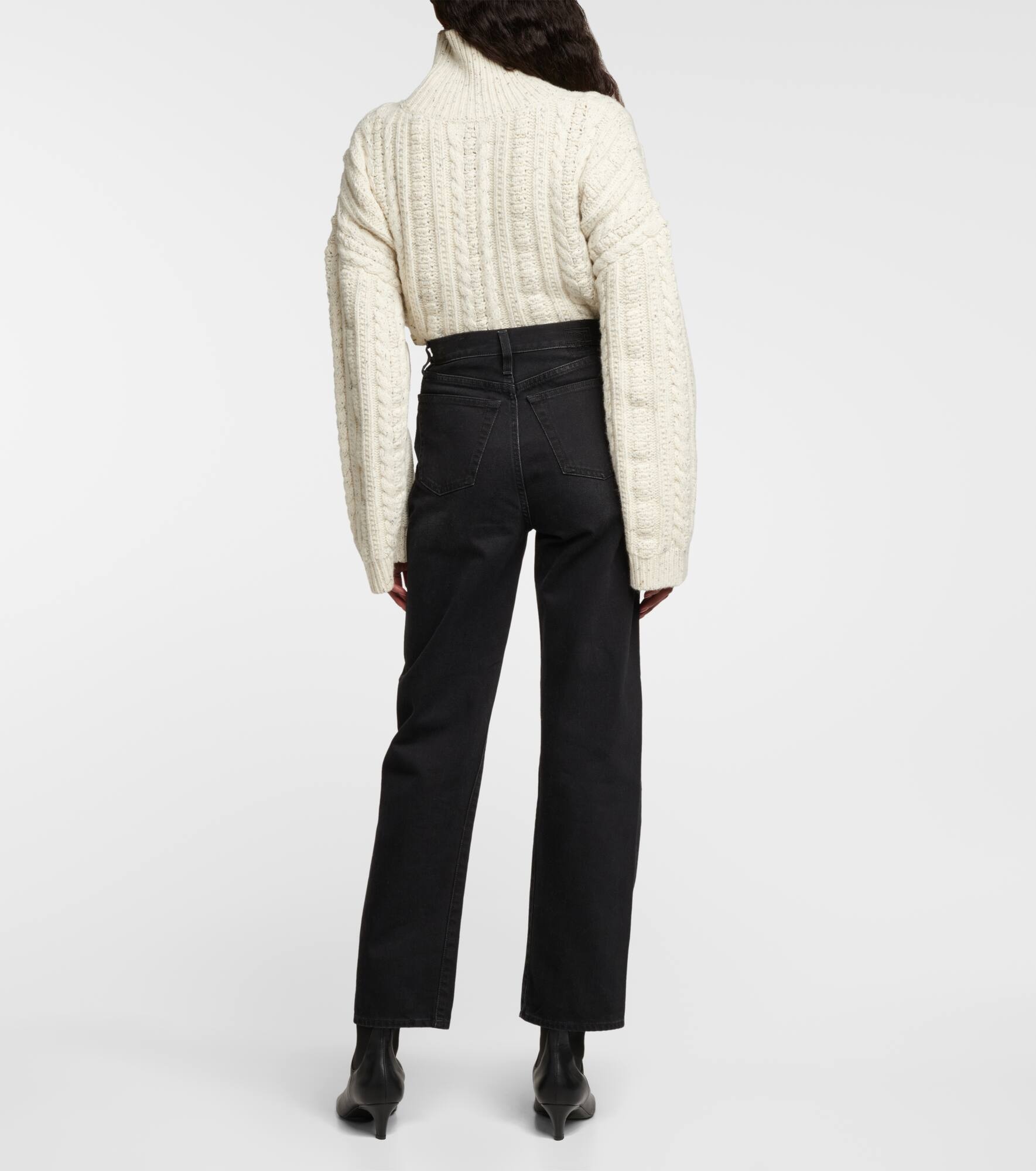 Mid-rise straight jeans - 3