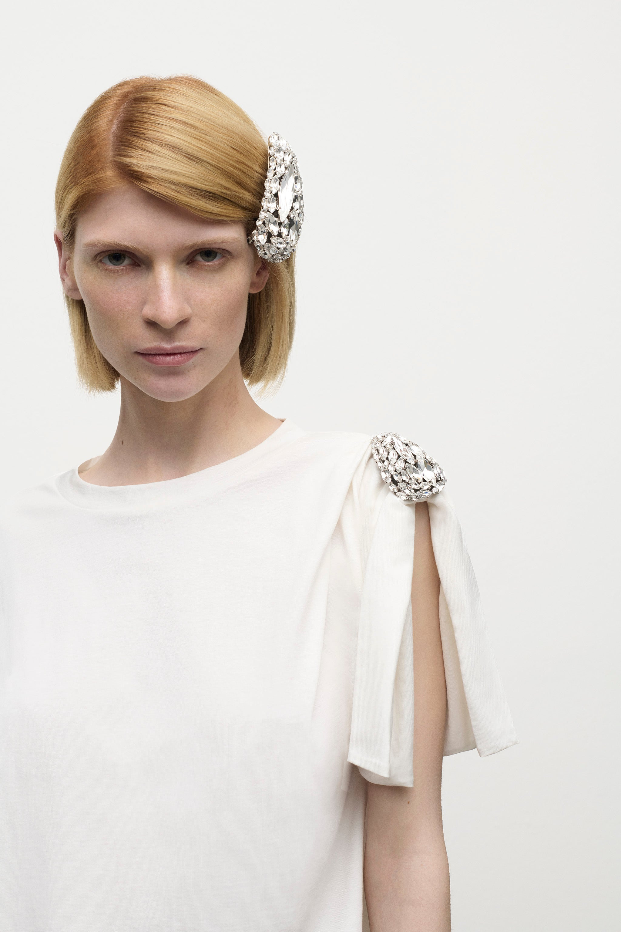 CRYSTAL CLUSTER ASYMMETRICAL SHORT SLEEVE T-SHIRT - 5