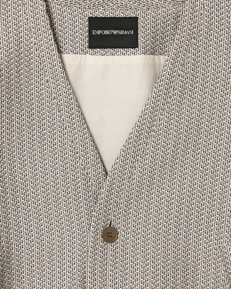 EMPORIO ARMANI V-NECK BLOUSON IN FABRIC WITH 3D-EFFECT MICRO-PATTERN outlook