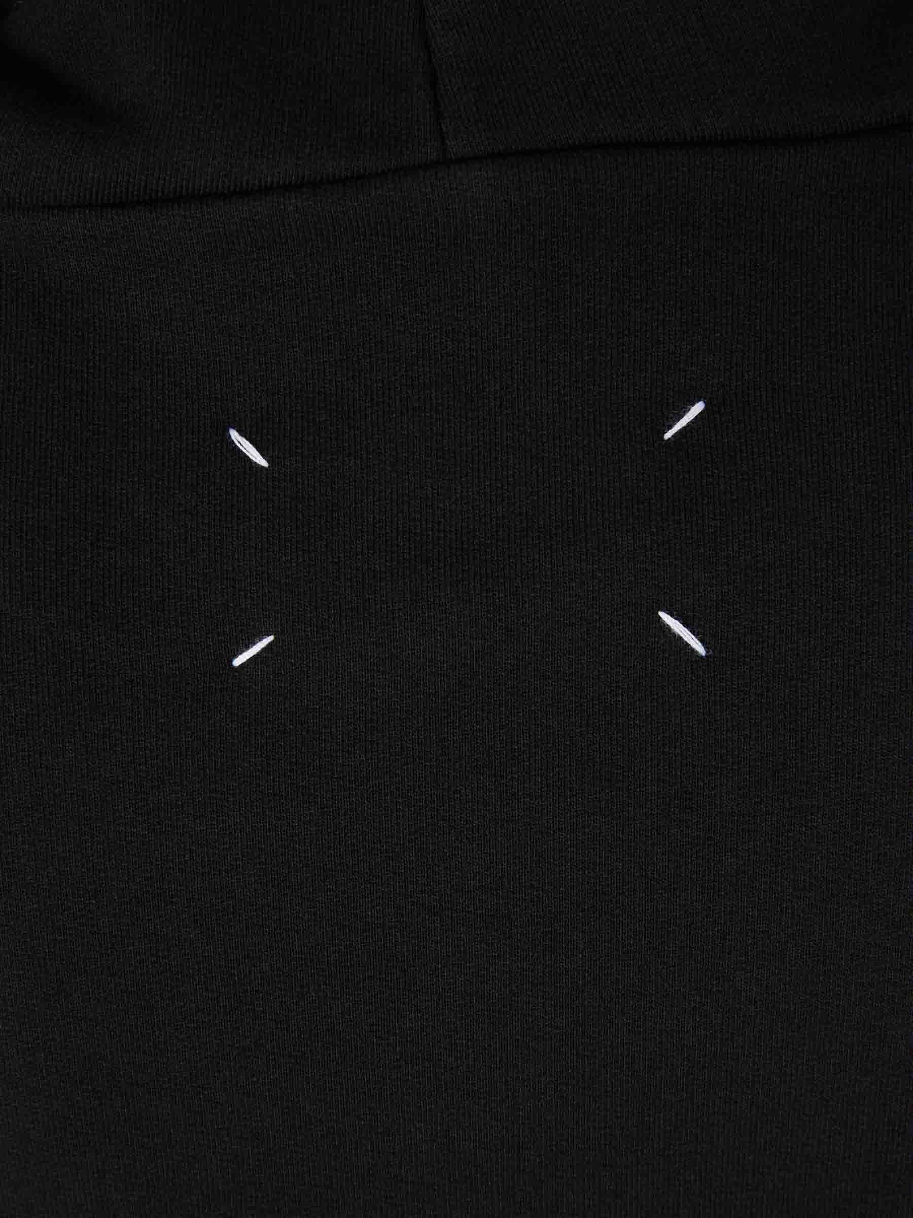 HOODED SWEATSHIRT - 4