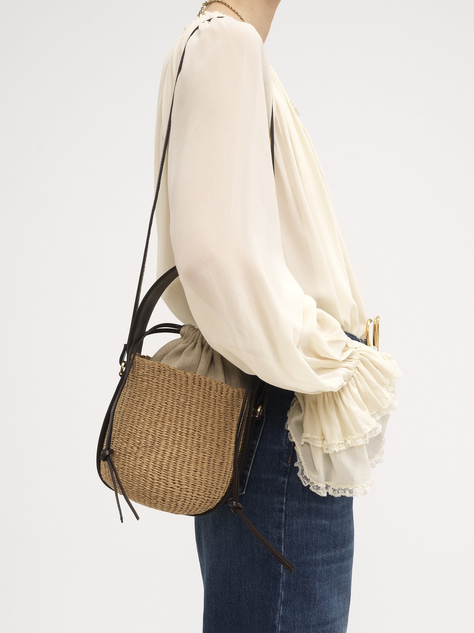 Chloé SMALL WOODY BASKET IN FAIR-TRADE NATURAL FIBERS
