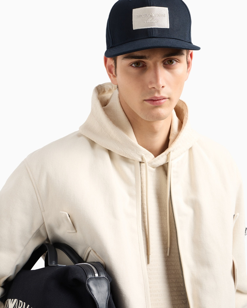 SNAPBACK CAP WITH LOGO EMBROIDERED PATCH 3