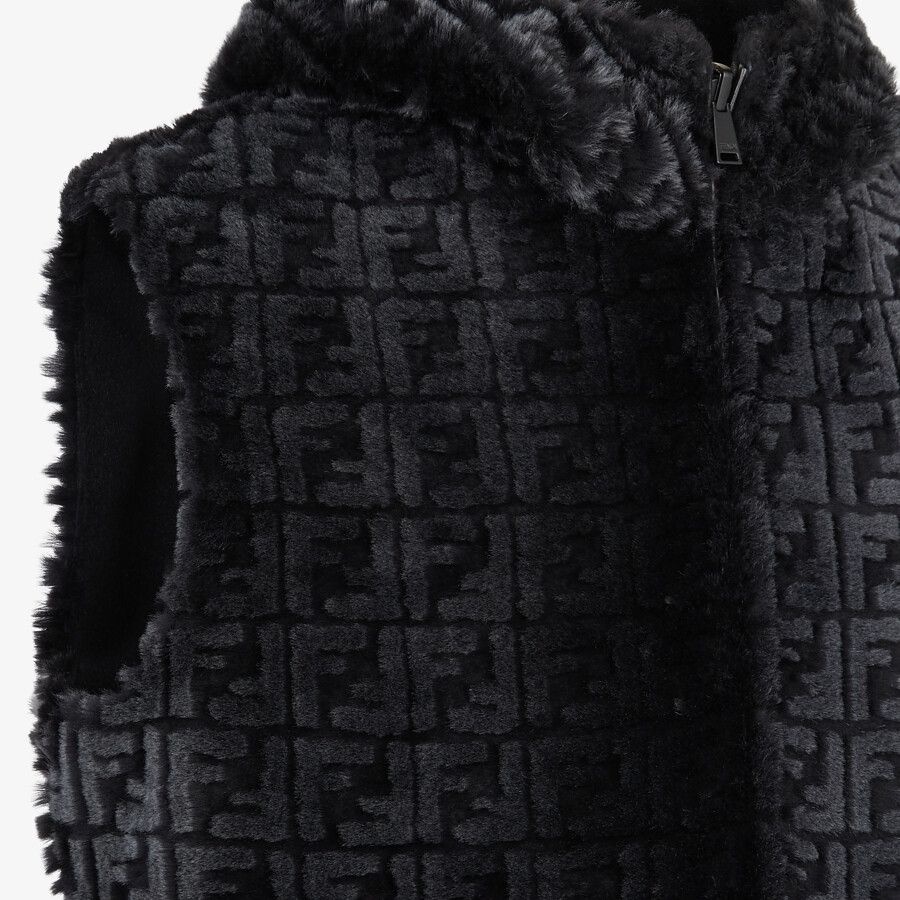 Black shearling gilet - 3