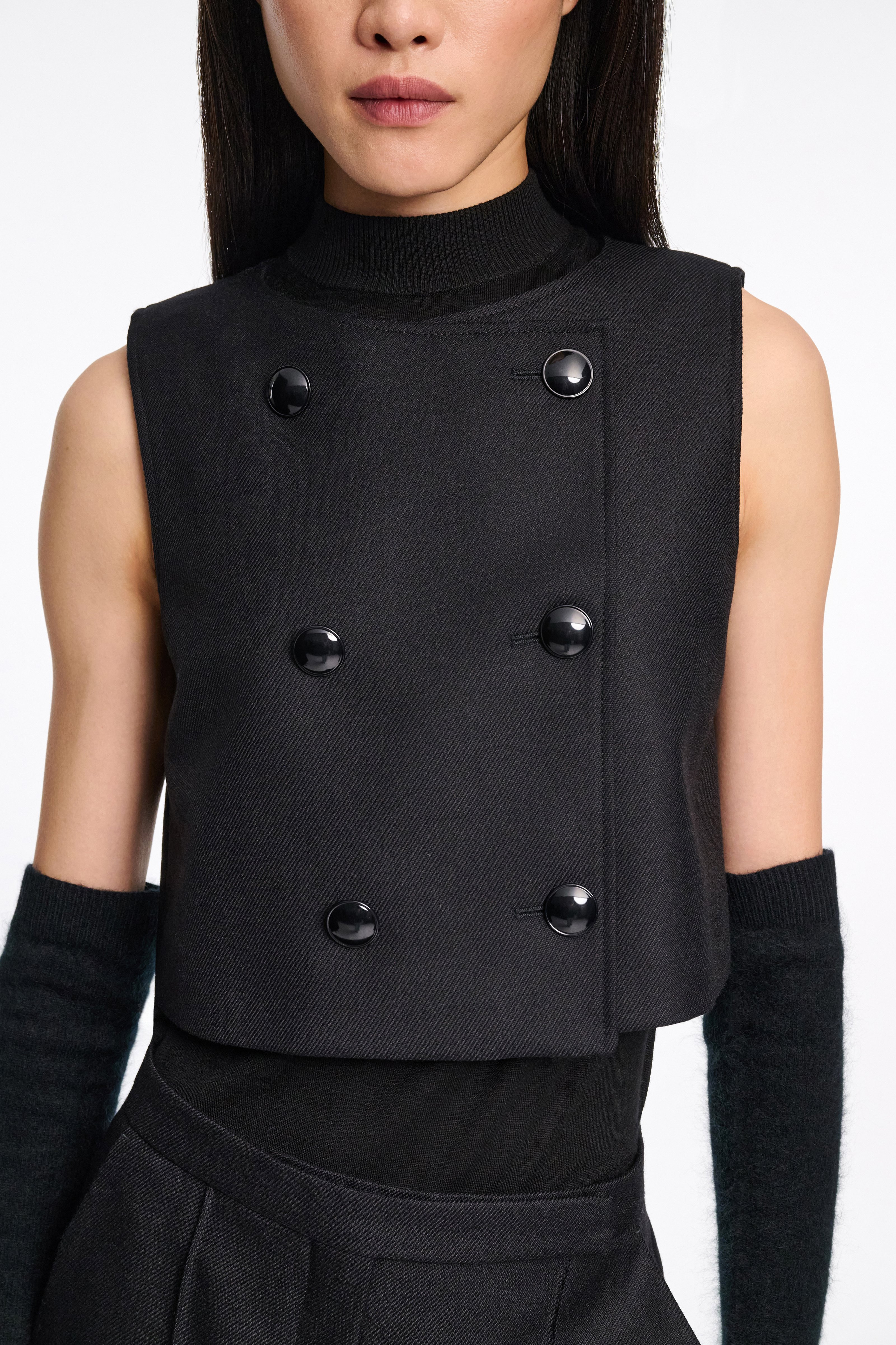 STRIKING COOLNESS vest - 3