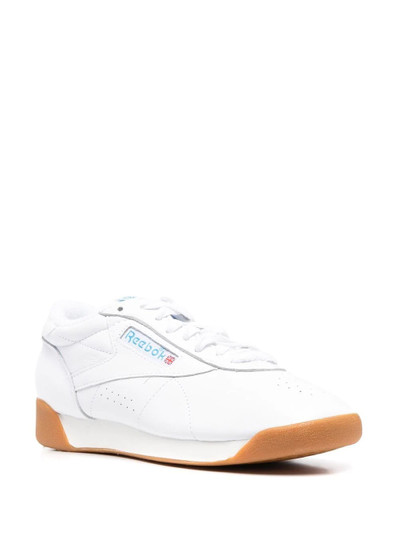 Reebok logo-patch lace-up sneakers outlook