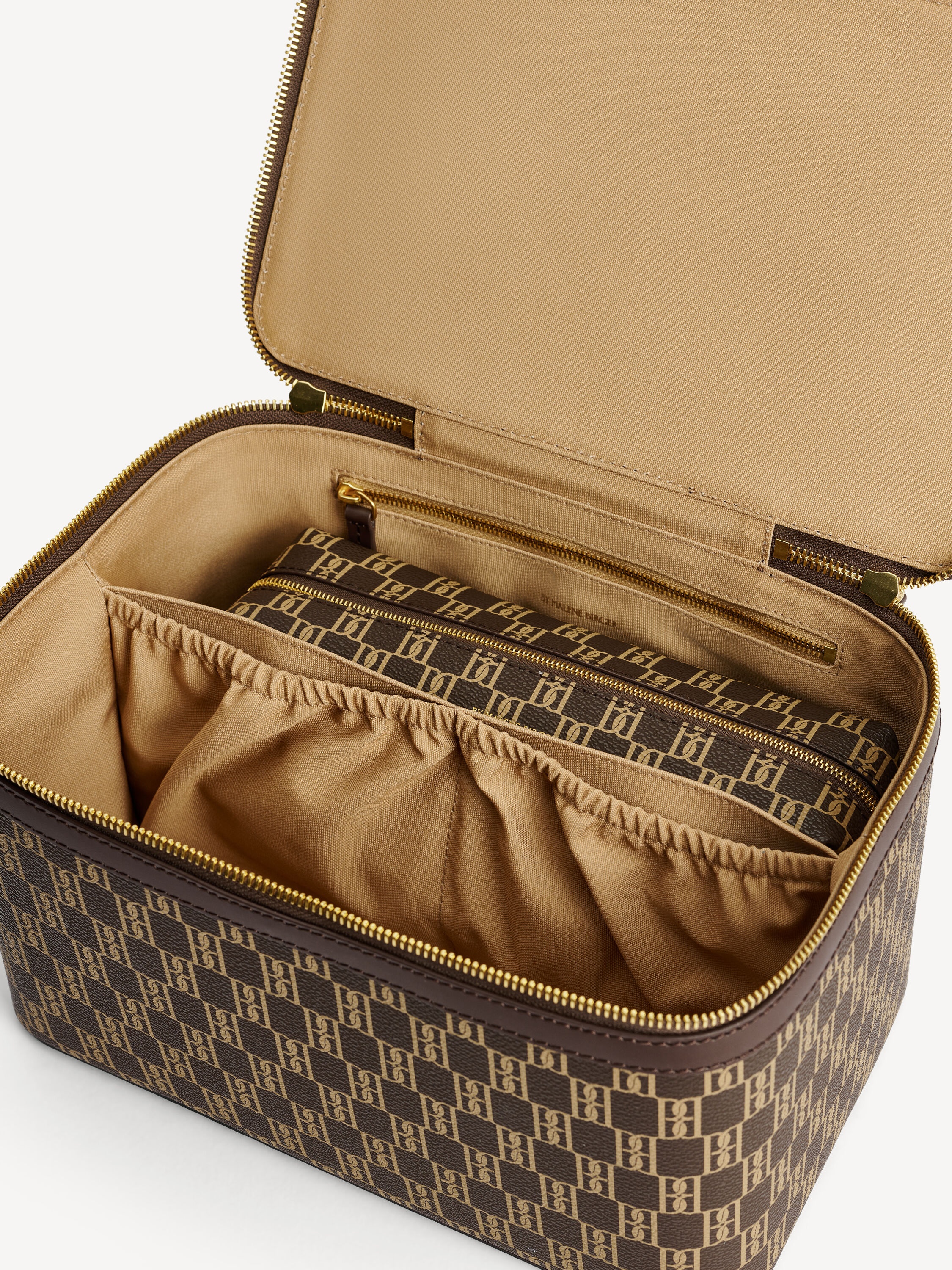 Bae Beauty cosmetics case - 2