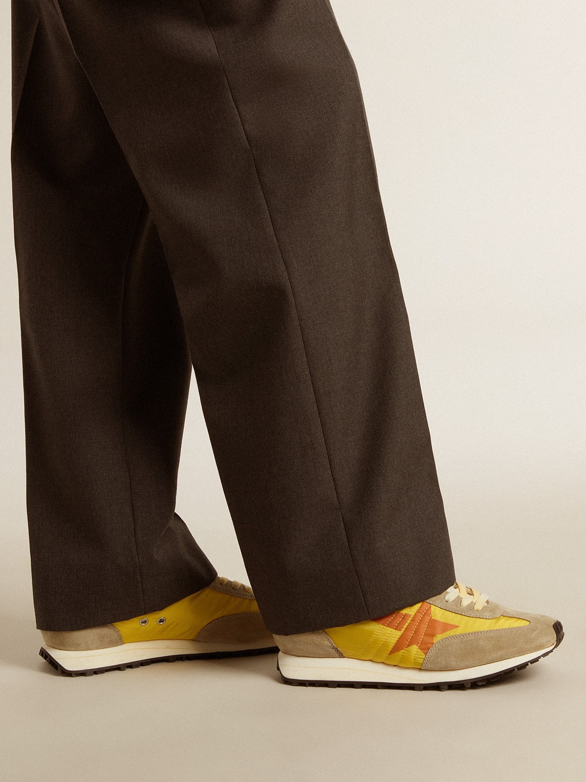 Men’s Marathon with yellow nylon upper and orange star - 3