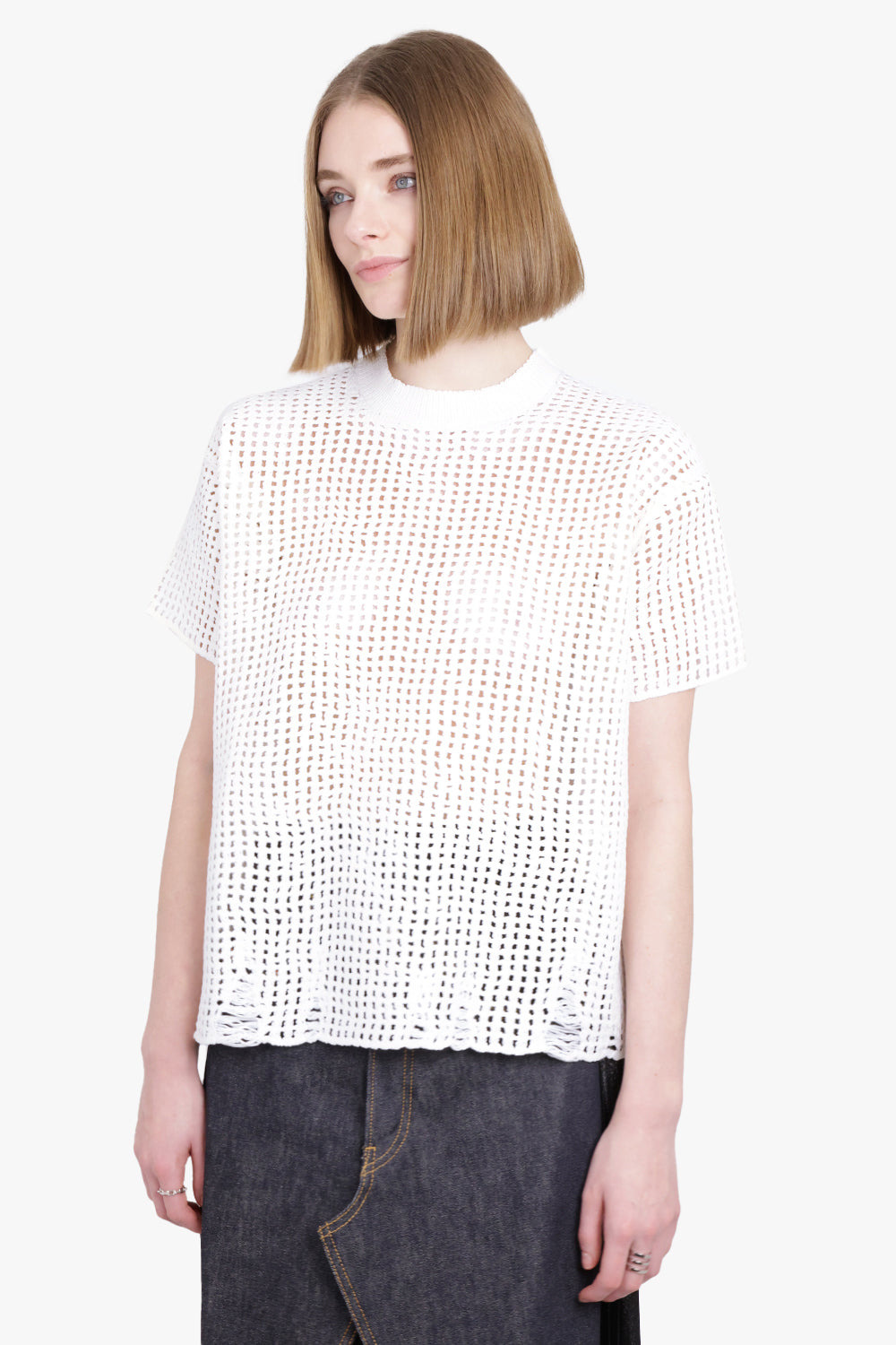 MESH OVERLAY S/S DISTRESSED KNIT T-SHIRT TOP | WHITE - 2