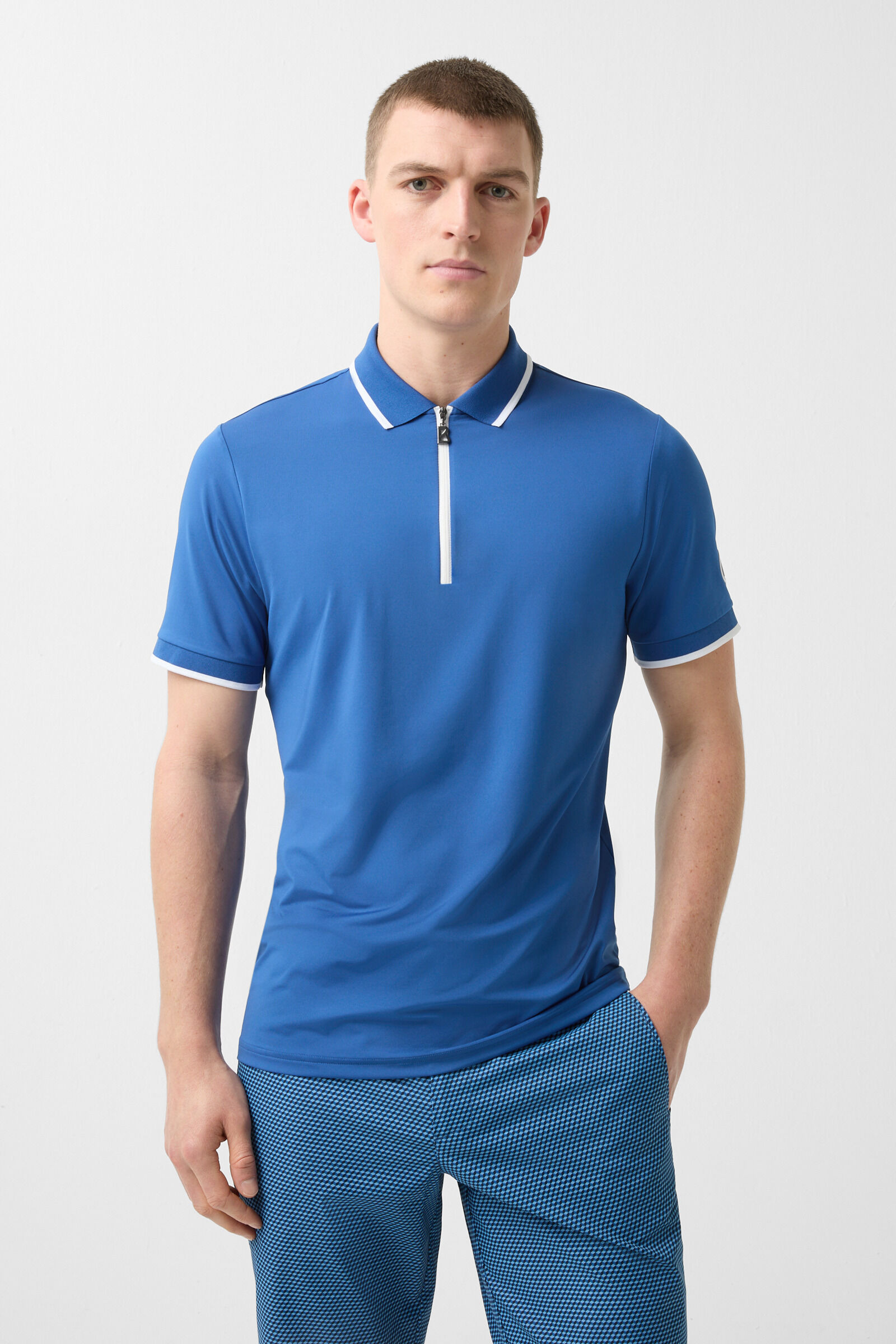 Cody functional short-sleeved top in Royal blue - 2