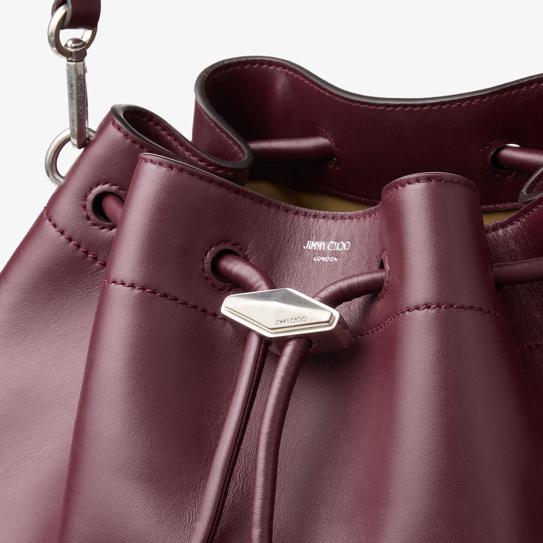 Cinch M
Garnet Leather Handbag - 5