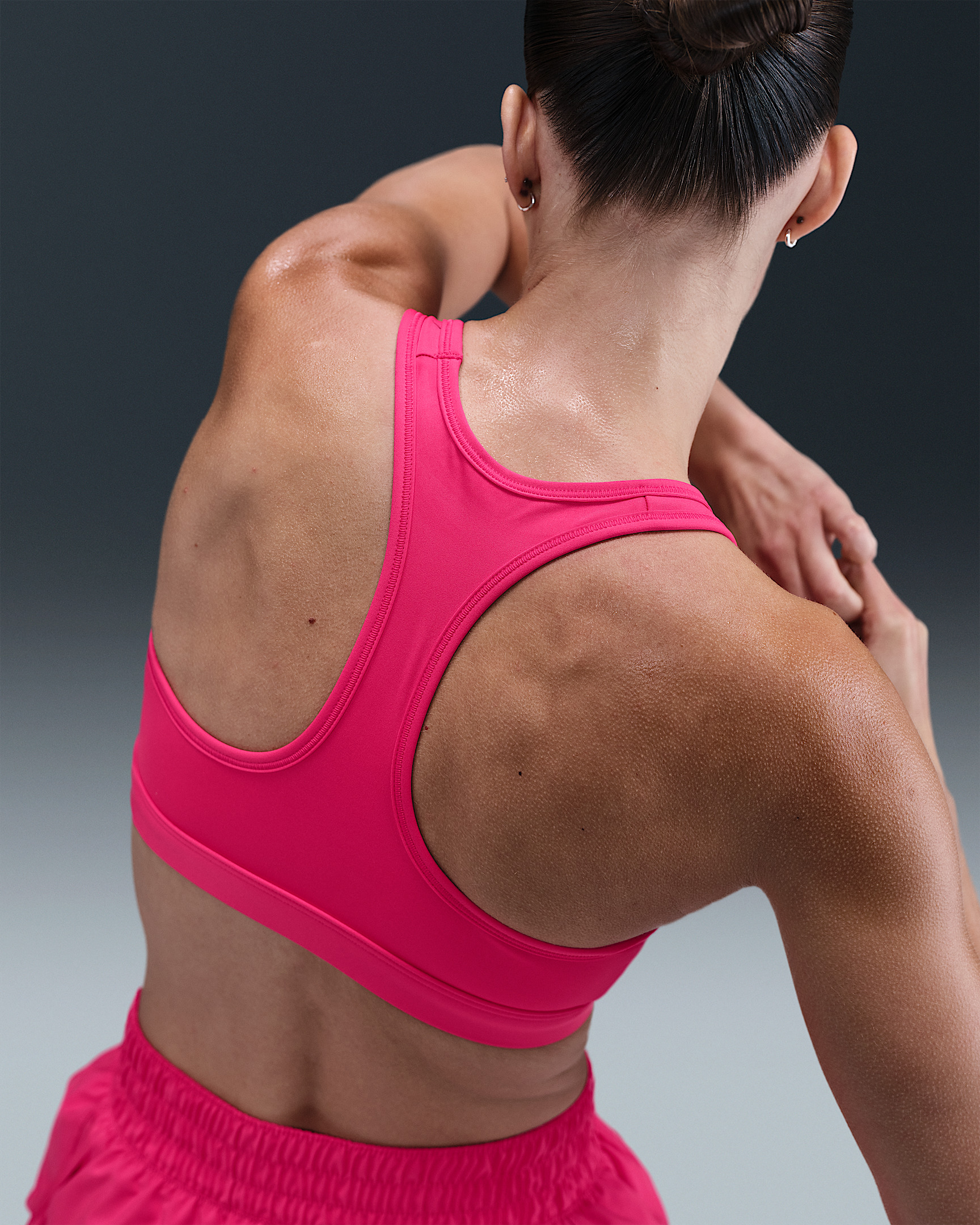 Nike Swoosh Medium Support Women's Padded Sports Bra - 2