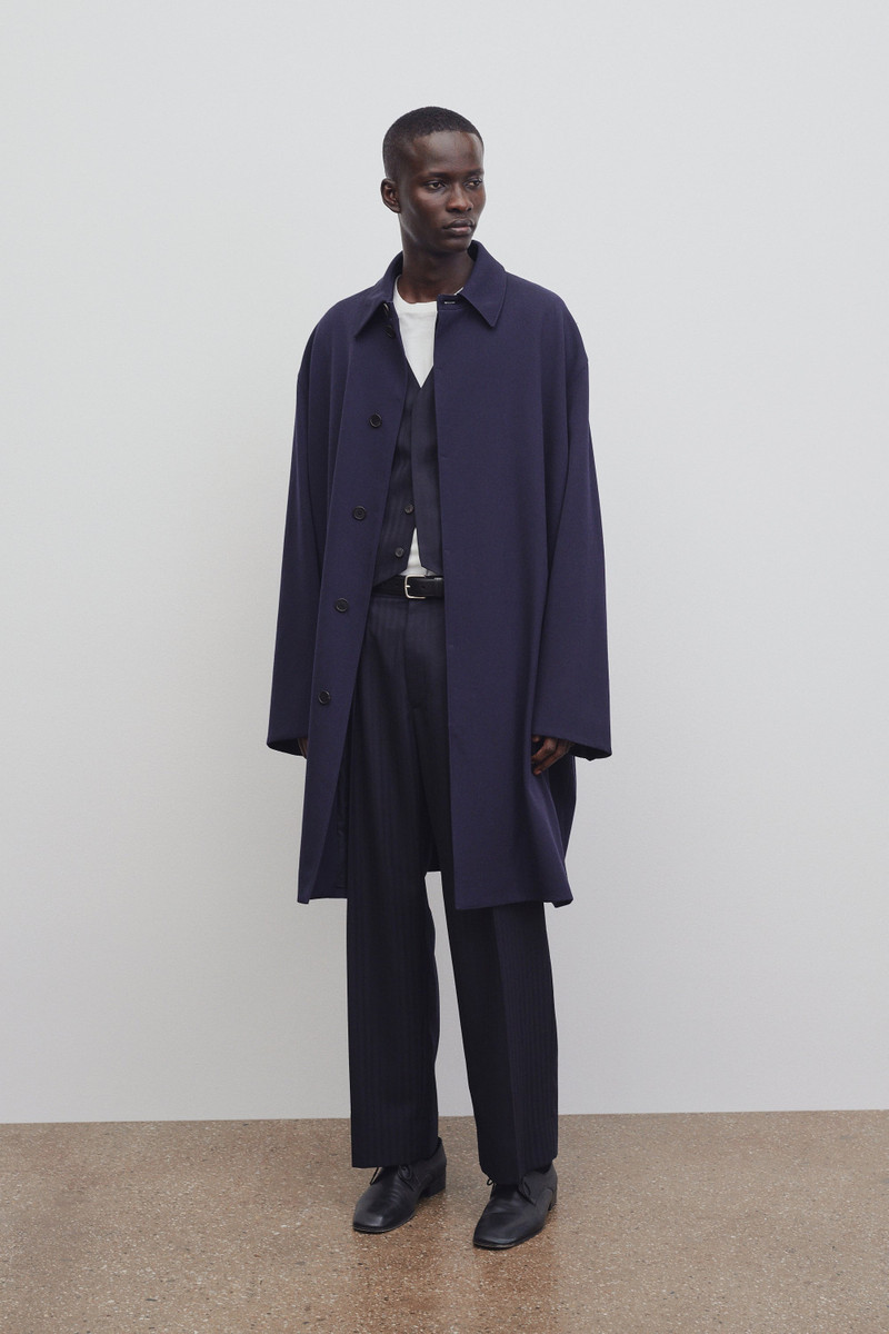 Dennis Coat in Virgin Wool 3