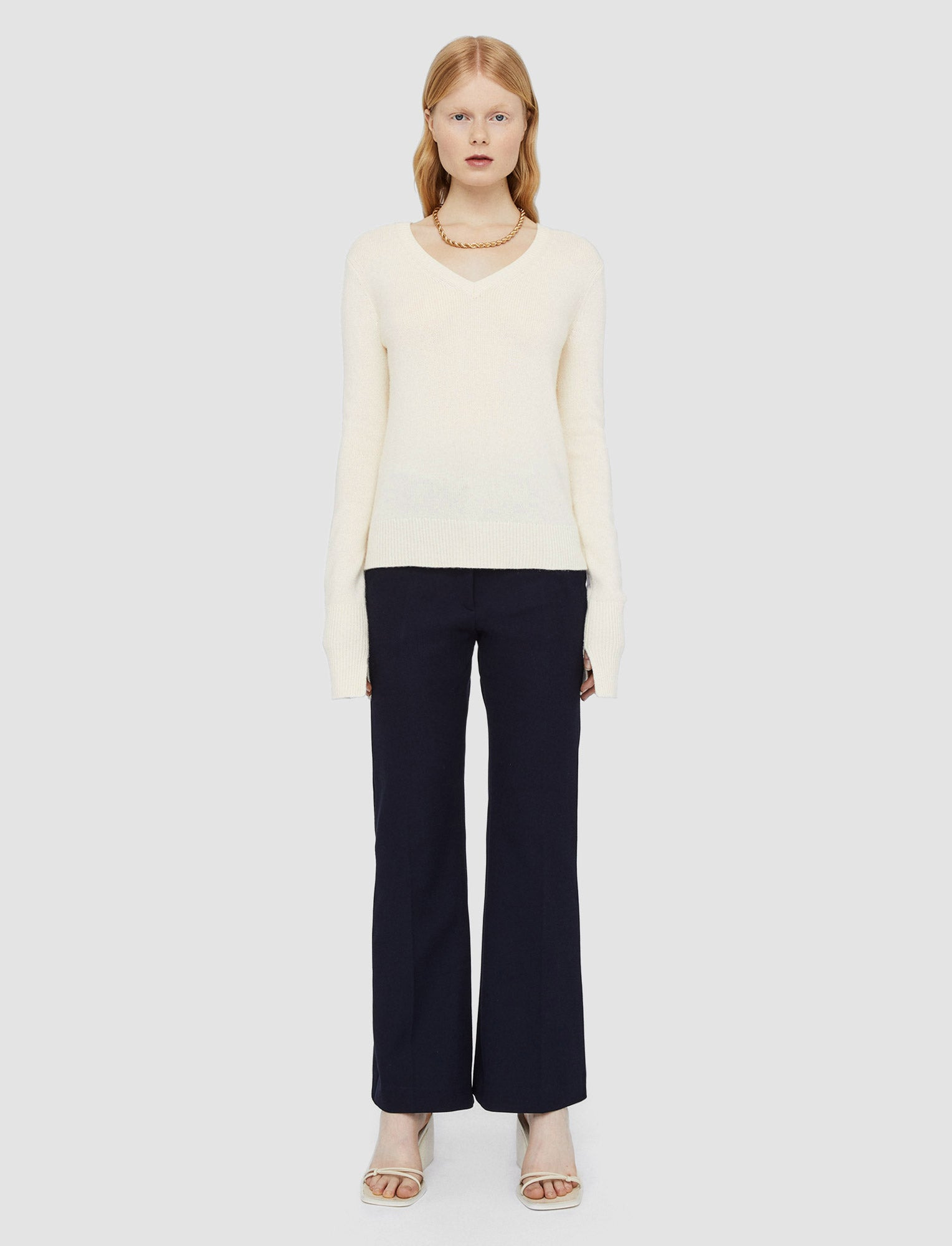 Pure Cashmere V Neck Jumper - 2