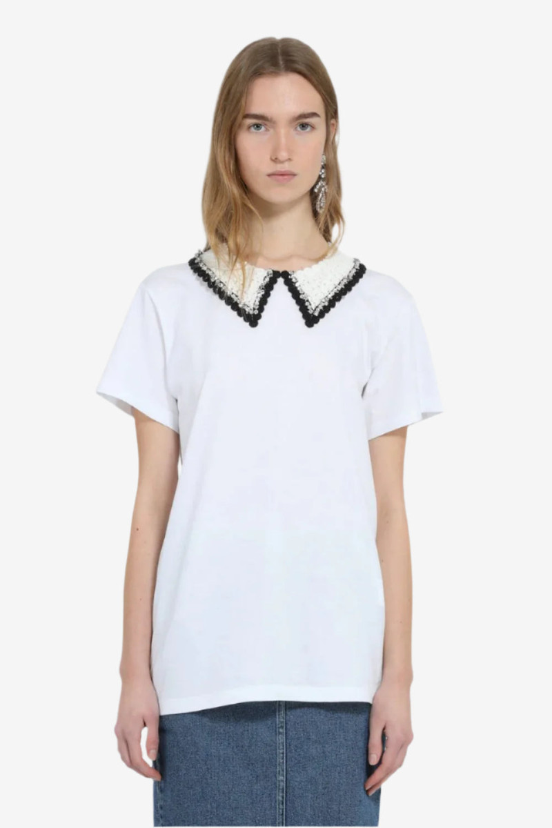 T-SHIRT WITH EMBROIDERED COLLAR 1