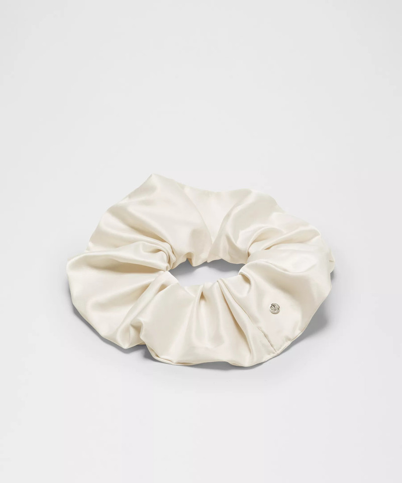Uplifting Oversized Satin Scrunchie 1