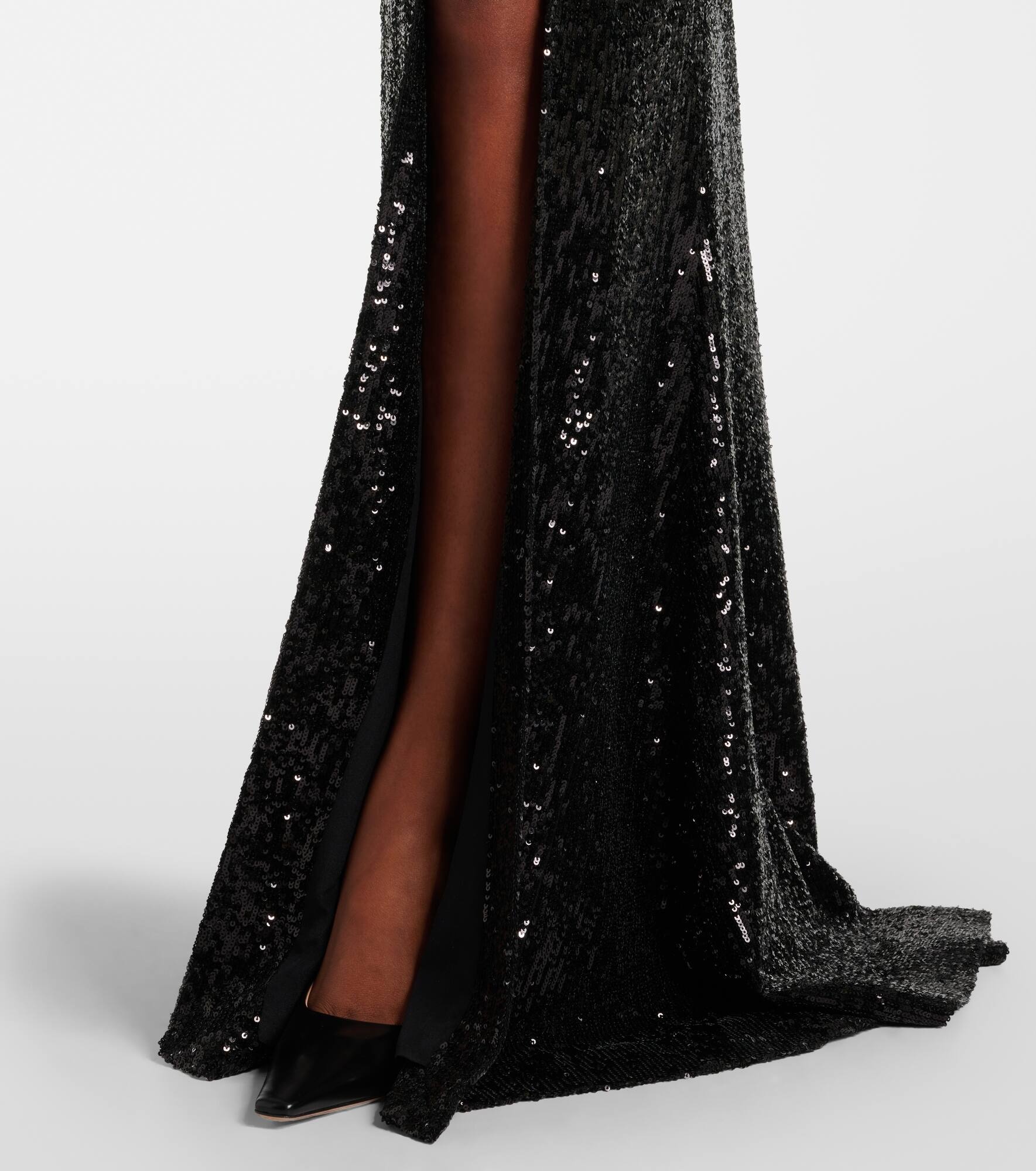 Embroidered sequined gown - 5