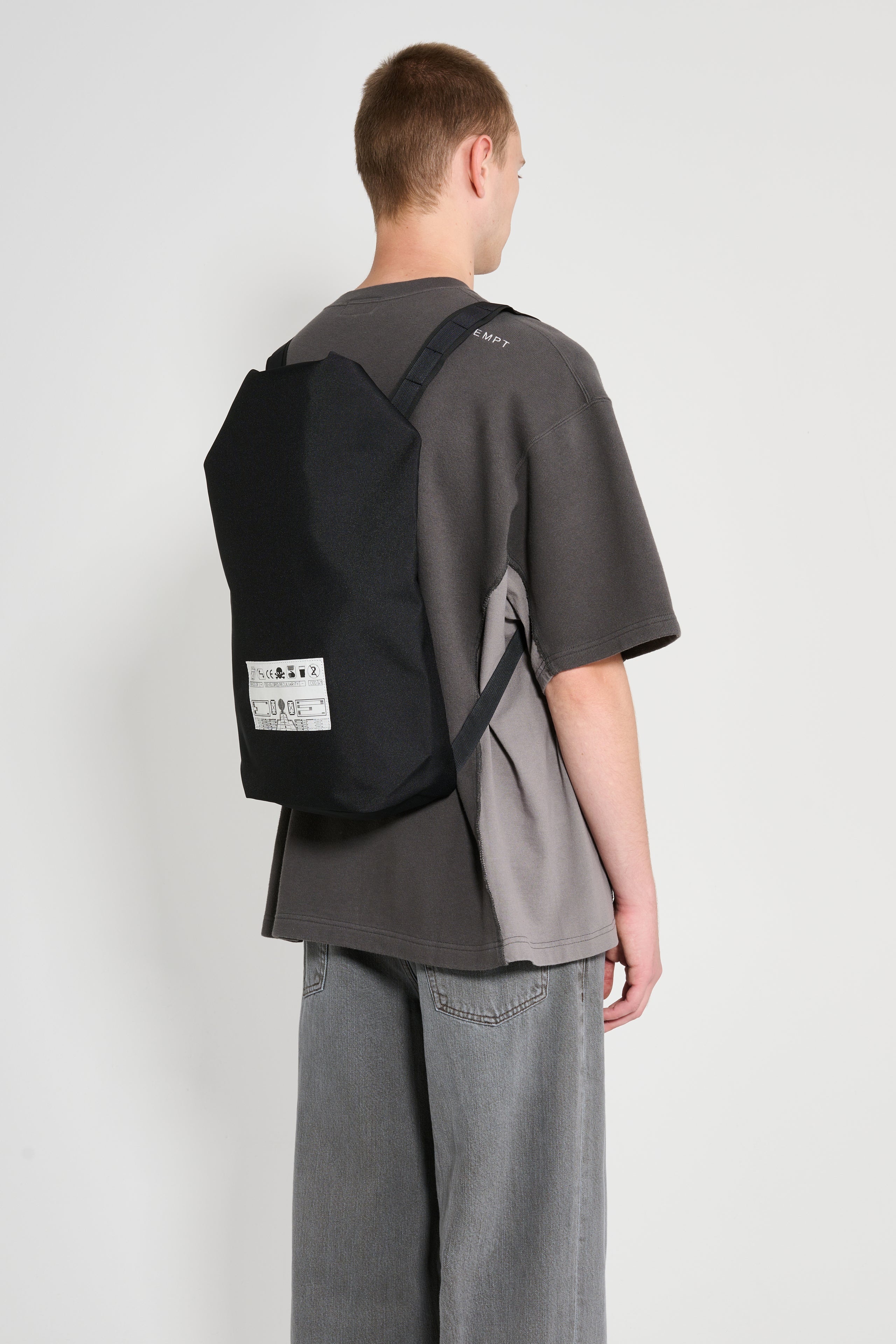 Cav Empt CAV EMPT DEVELOPED UTILITY BAG BLACK | REVERSIBLE