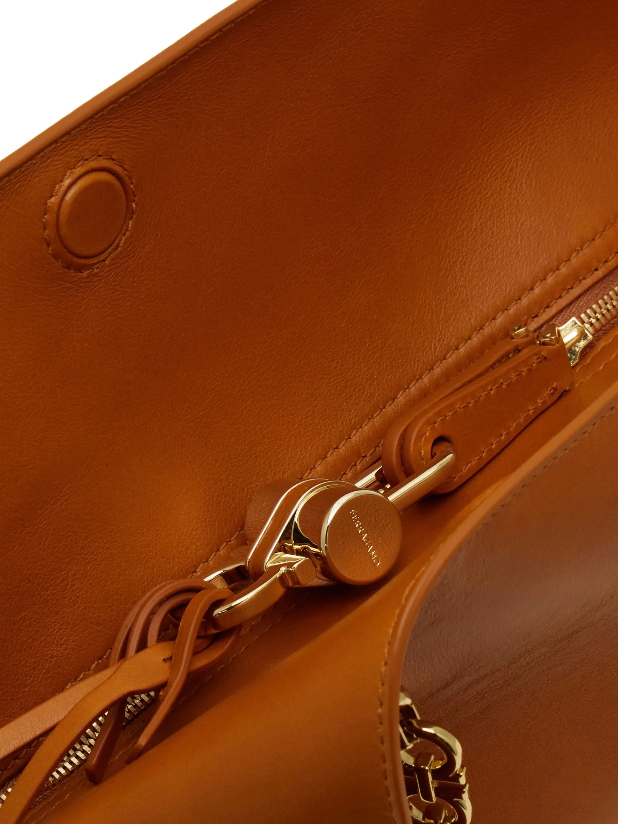 Ferragamo Small Folded Chain-strap Shoulder Bag - 3