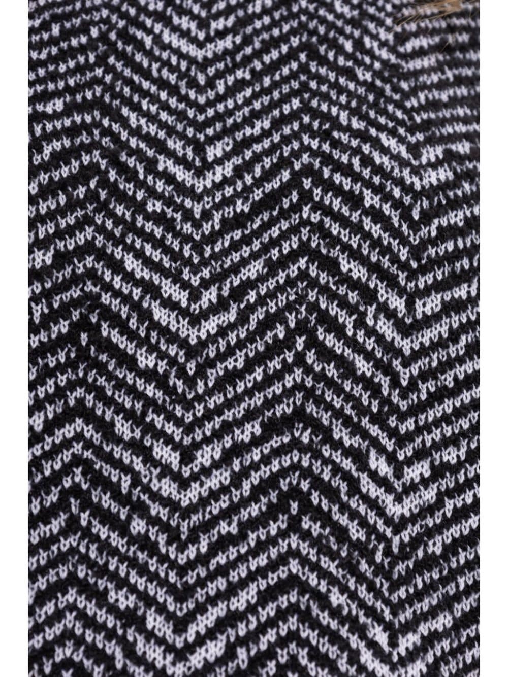 chevron-pattern jumper - 5