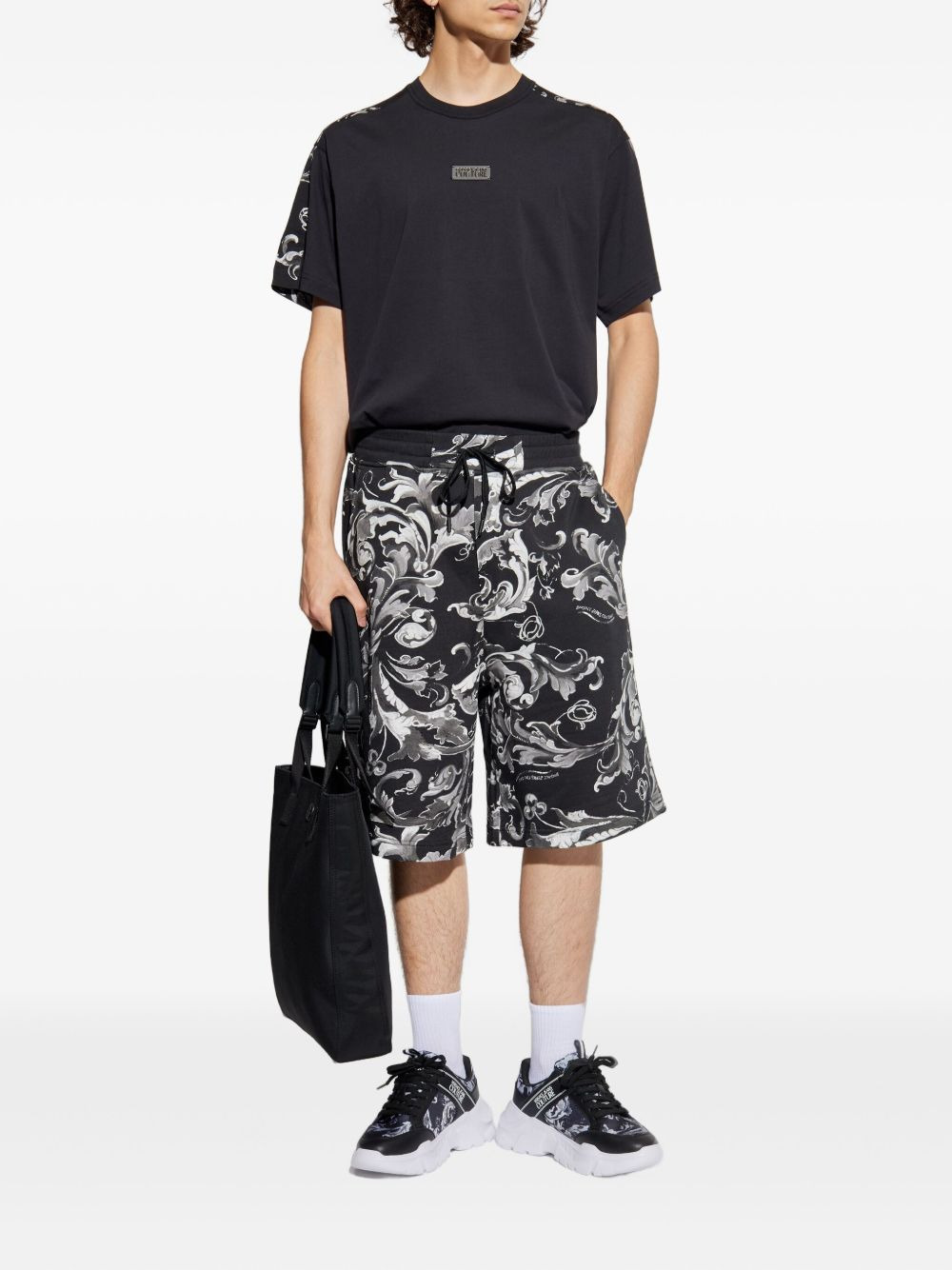 baroque-print sleeve-detail t-shirt - 2