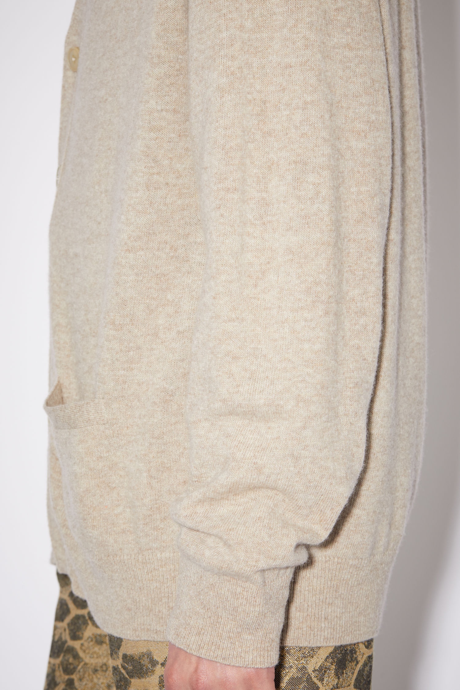 Lambswool cardigan - Sand beige - 5