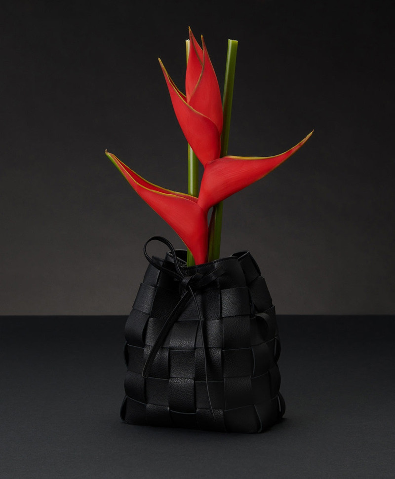 UPCYCLED WOVEN MINI BUCKET BAG 3