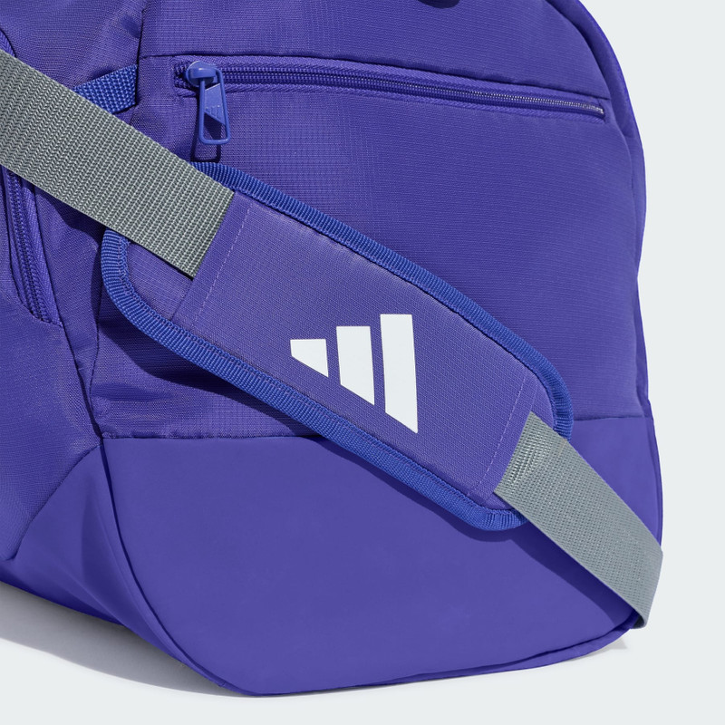 TRAINING DEFENDER GRAPHIC DUFFLE BAG MEDIUM 6