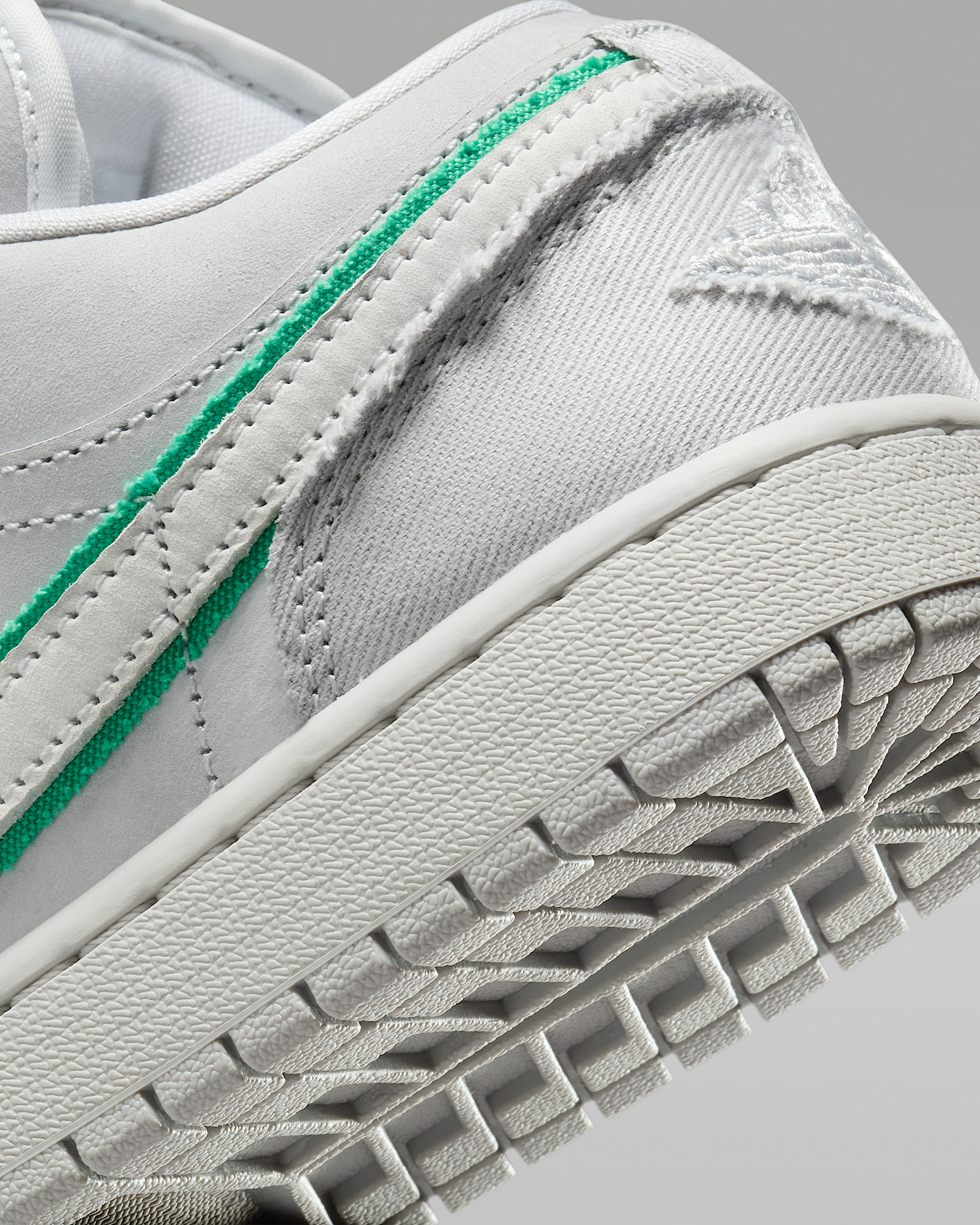 Air Jordan 1 Low SE Women's Shoes - 8