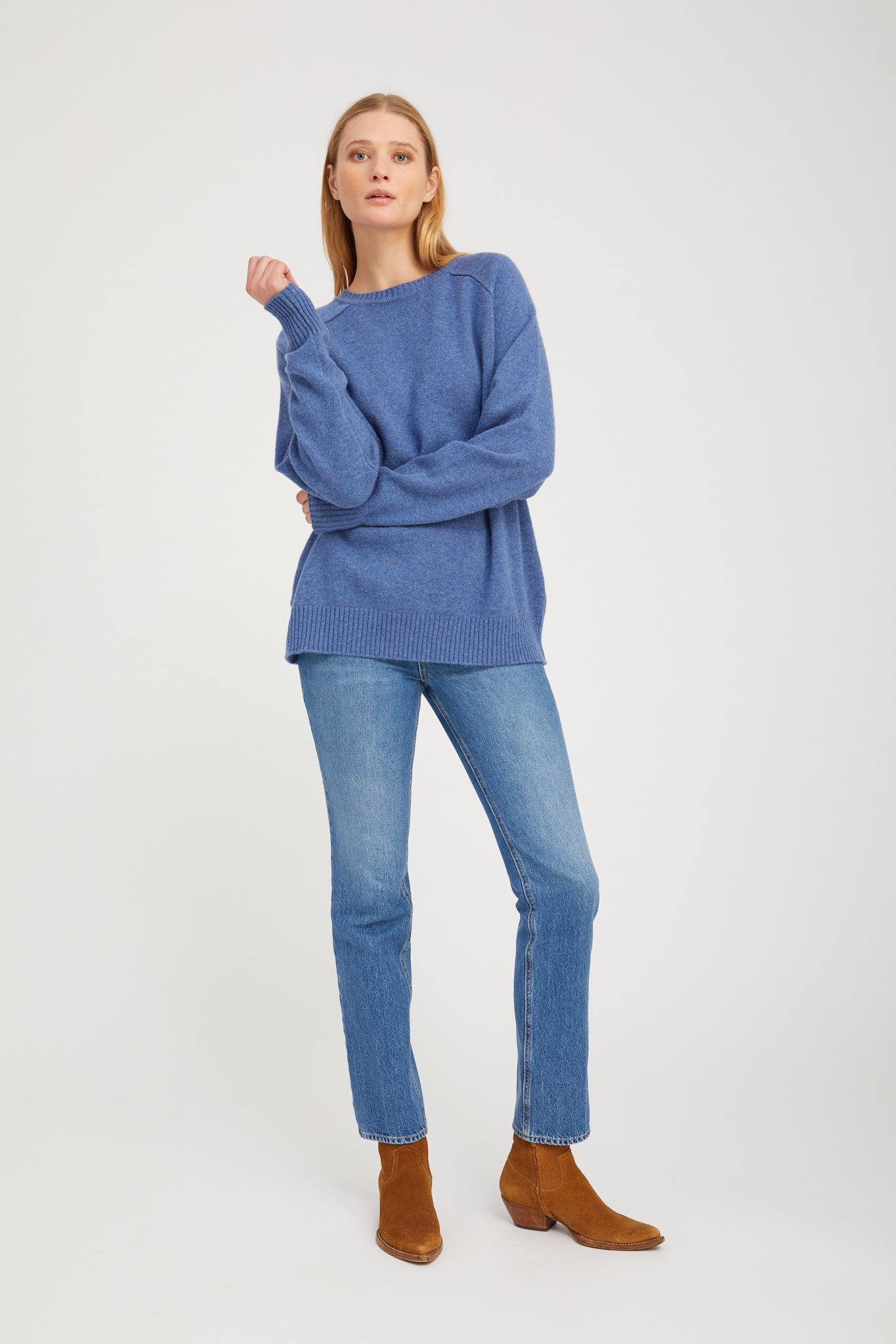 DENIM BLUE CASHMERE BOYFRIEND SWEATER - 3
