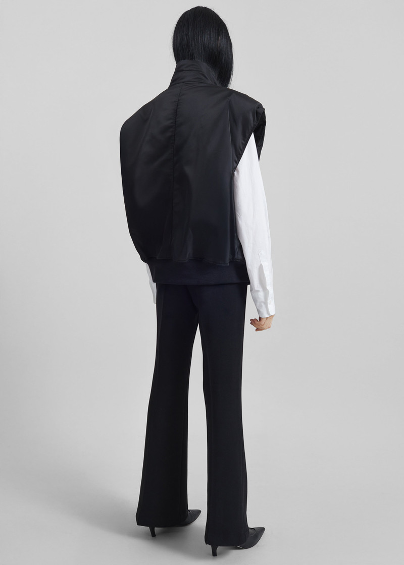 Aysen Sleeveless Bomber Jacket - Black 8