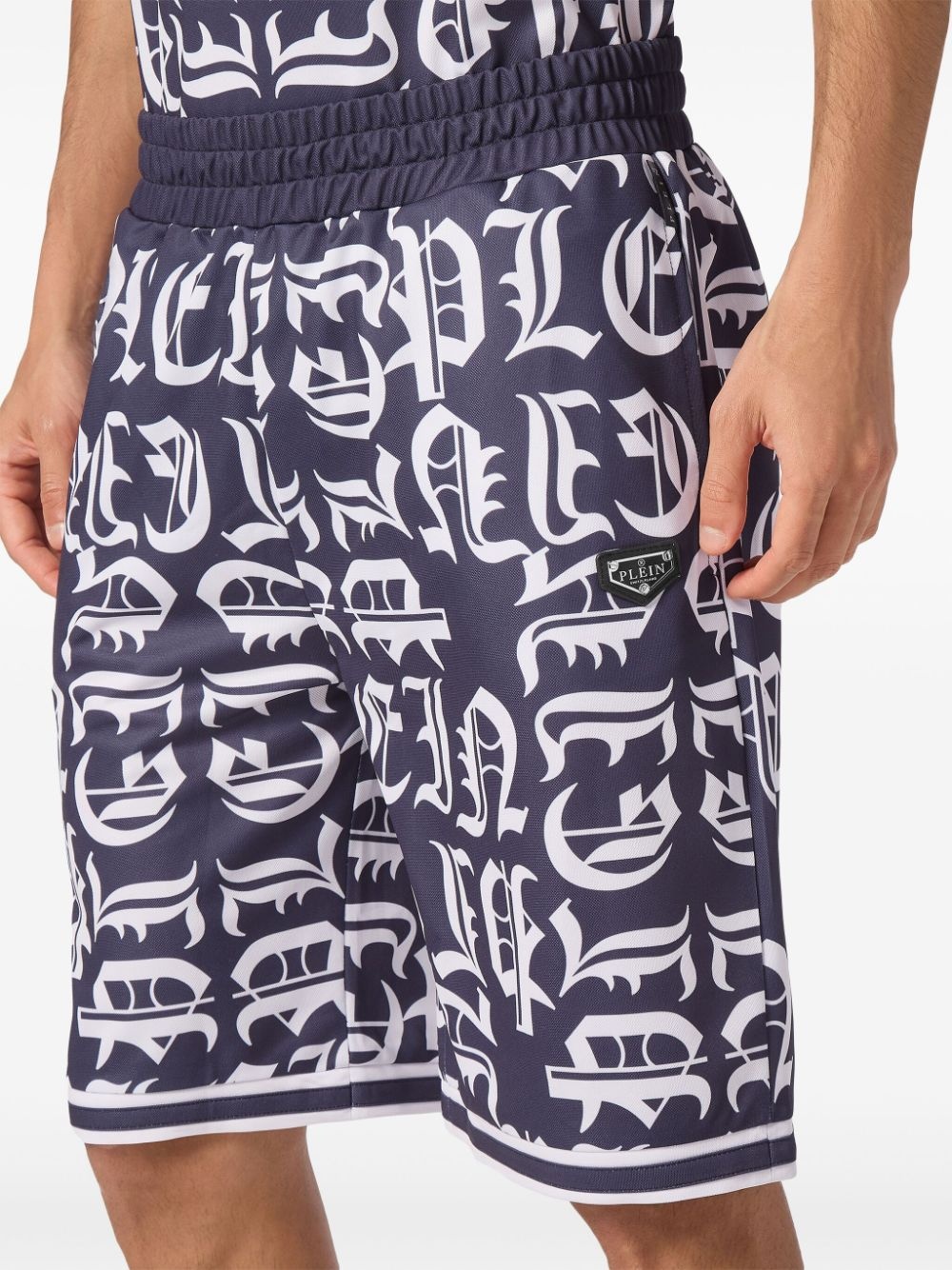 all-over logo-print shorts - 5