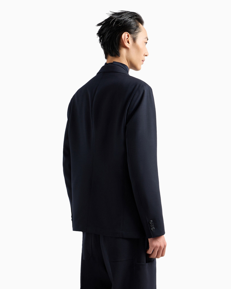 Single-breasted blazer in a virgin wool blend 3
