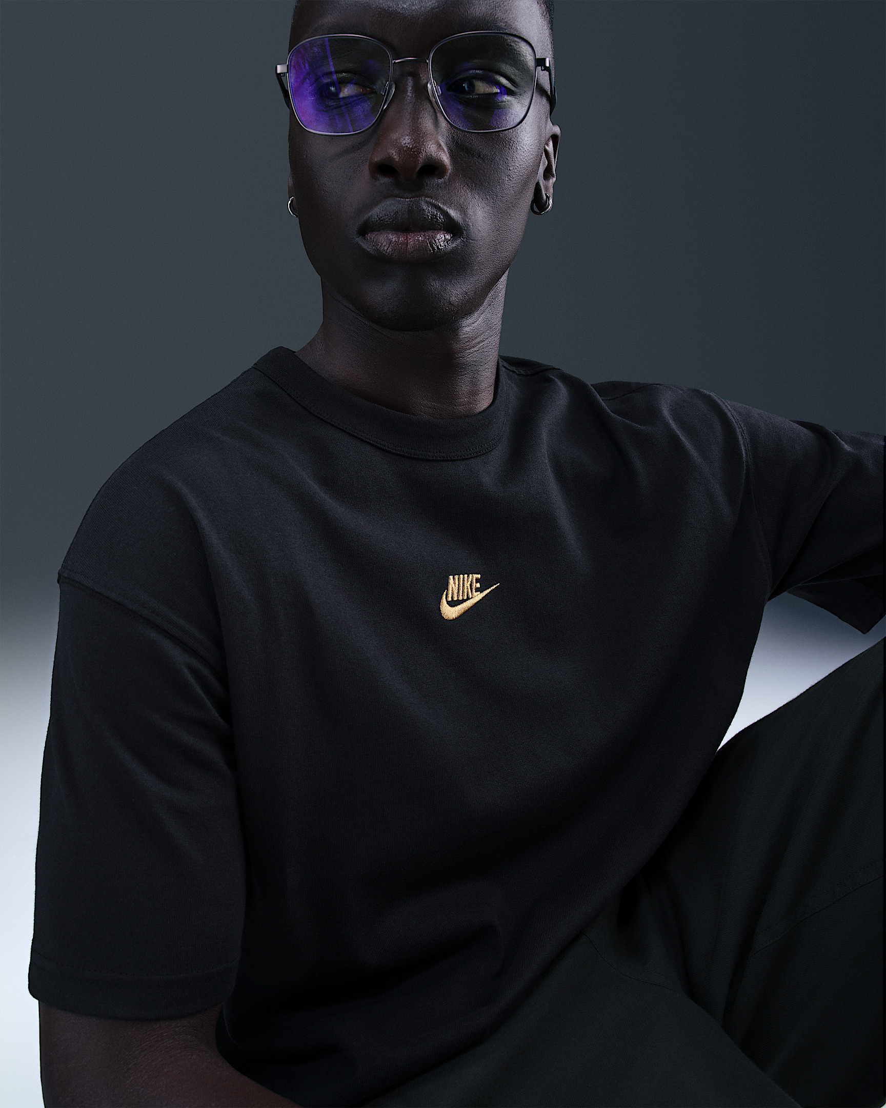 Nike Sportswear Premium Essentials Men's T-Shirt - 3