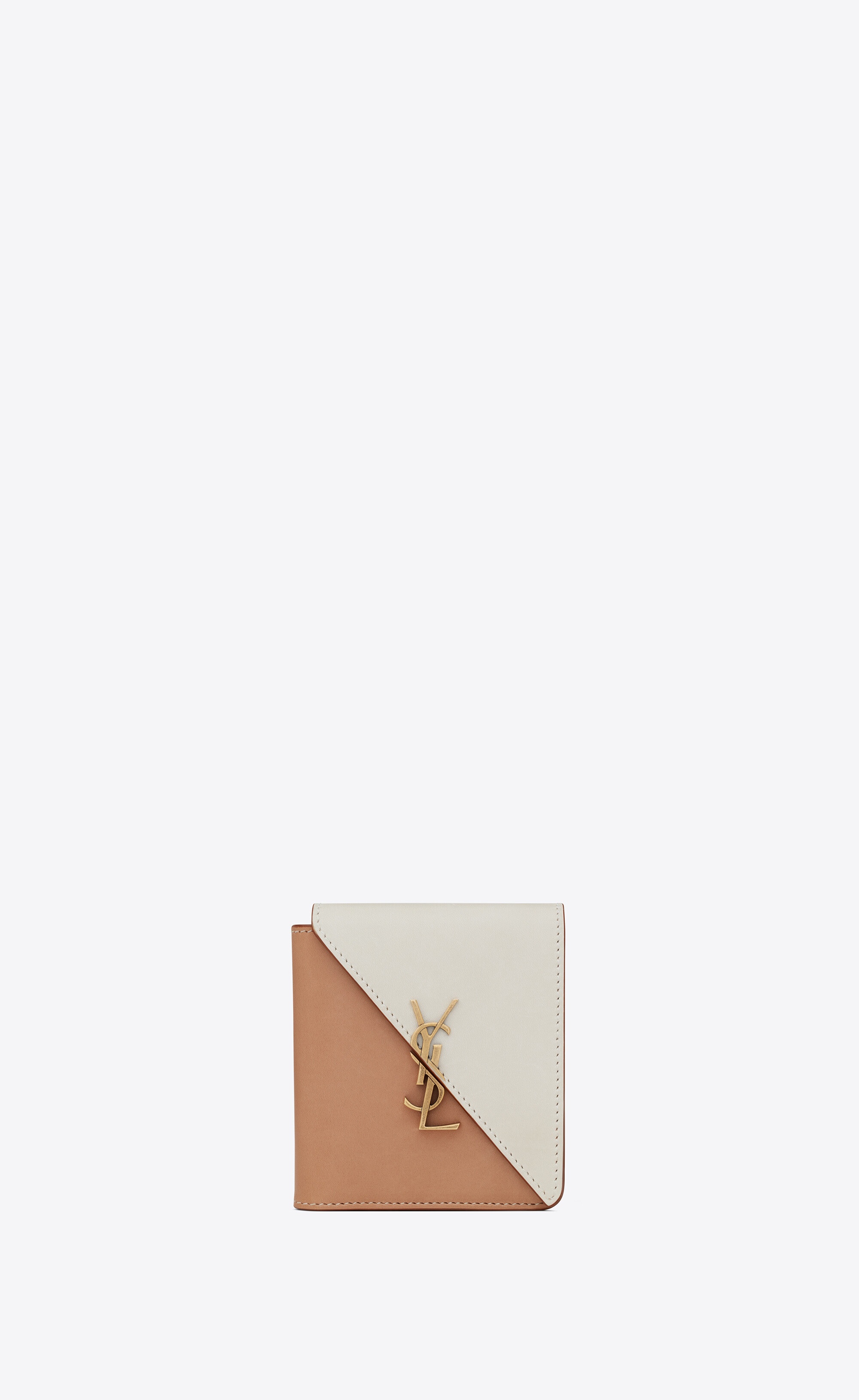 CASSANDRE MATELASSÉ compact tri fold wallet in QUILTED LAMBSKIN