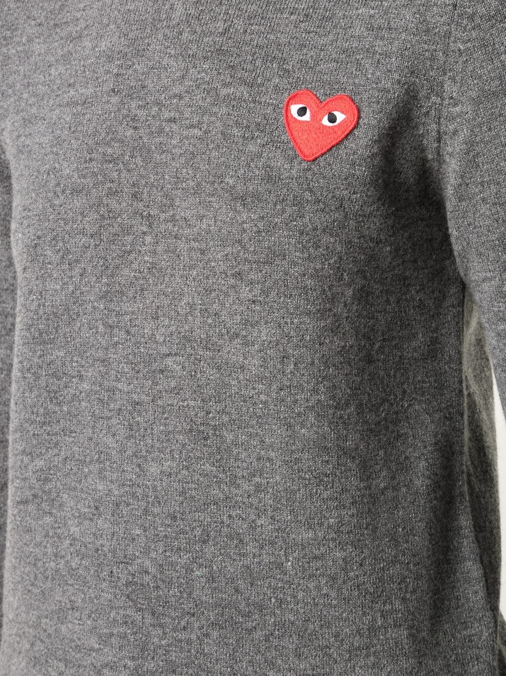 almond-eye heart patch pullover - 5