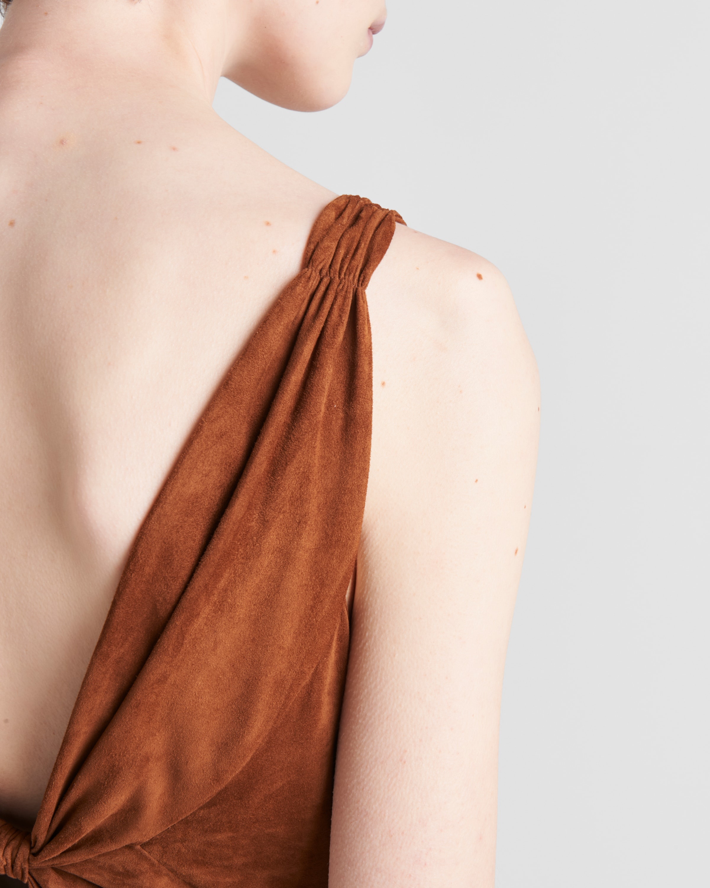 Sleeveless suede dress - 4