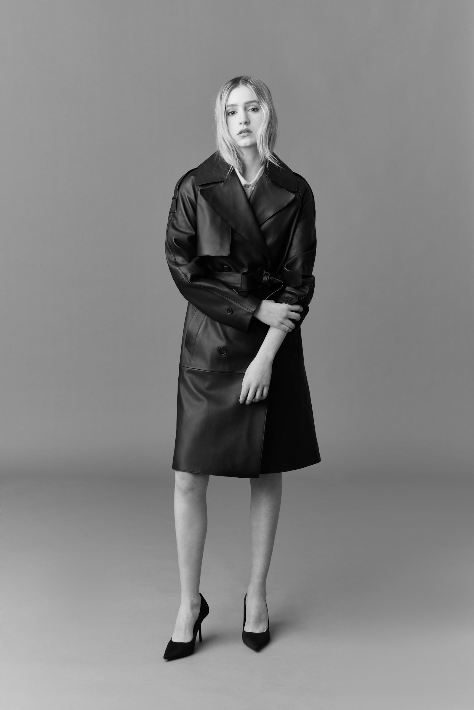 TRISHA Leather trench coat with sash belt - 5