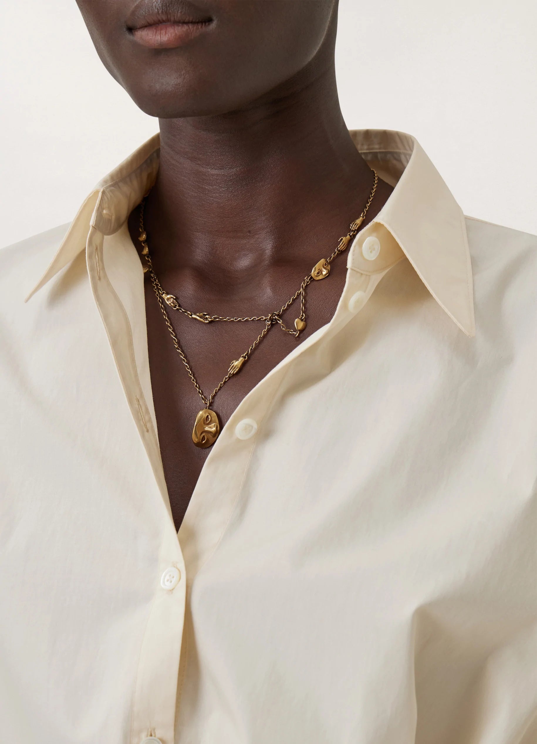 Lemaire ESTAMPE NECKLACE BRASS | lemaire | REVERSIBLE